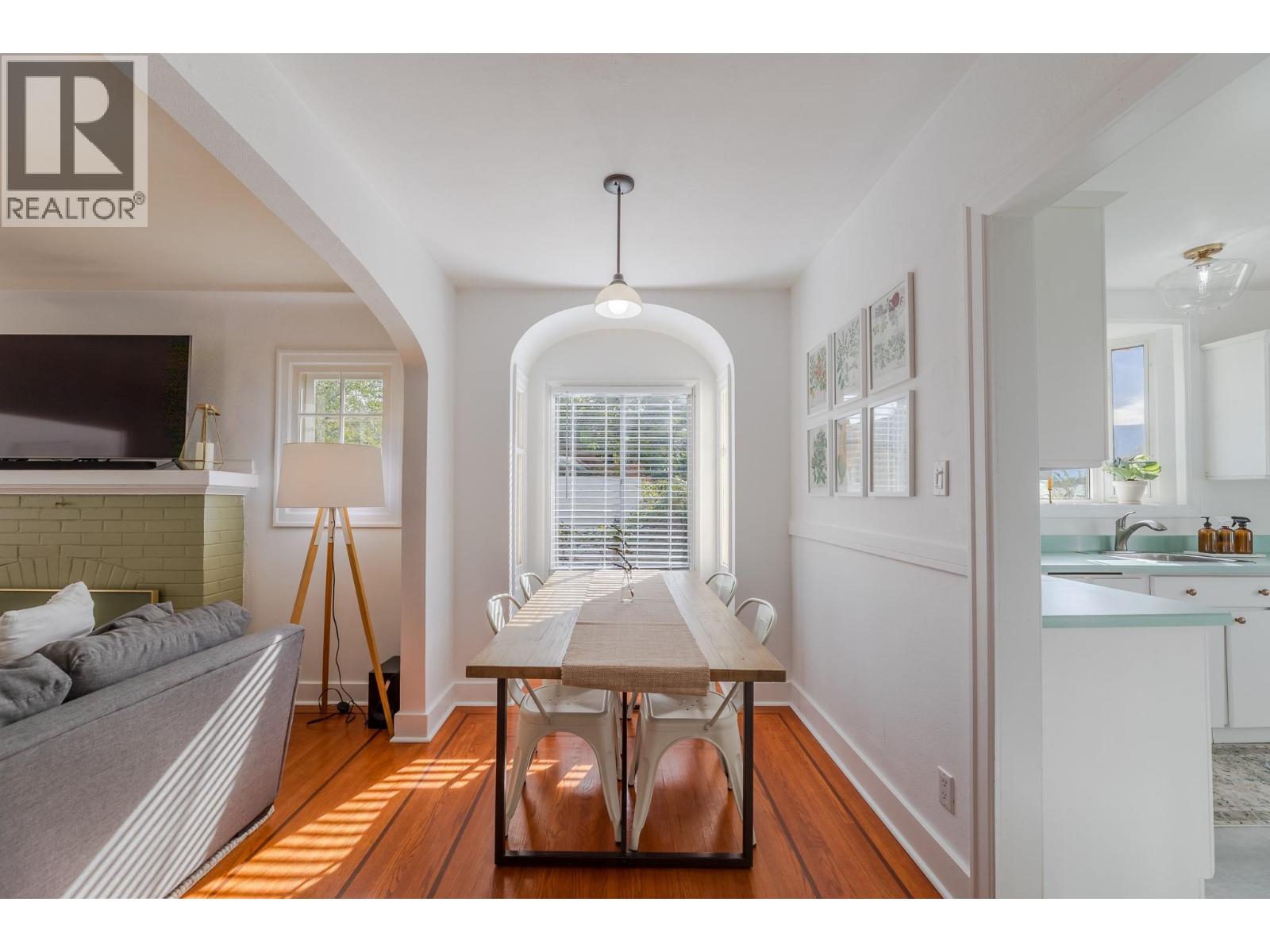 1027 Government Street, Penticton, British Columbia  V2A 4T9 - Photo 5 - 10379459