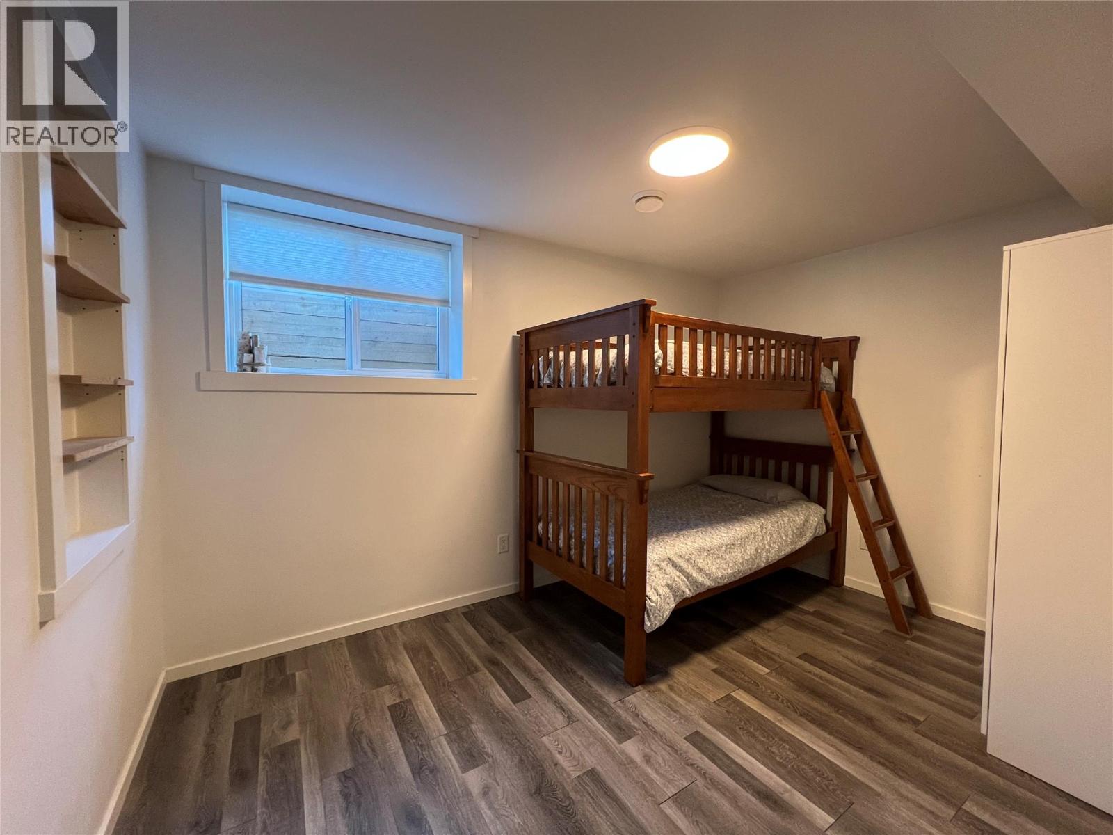 5090 50a Street Ne, Salmon Arm, British Columbia  V1E 1Y6 - Photo 33 - 10379446