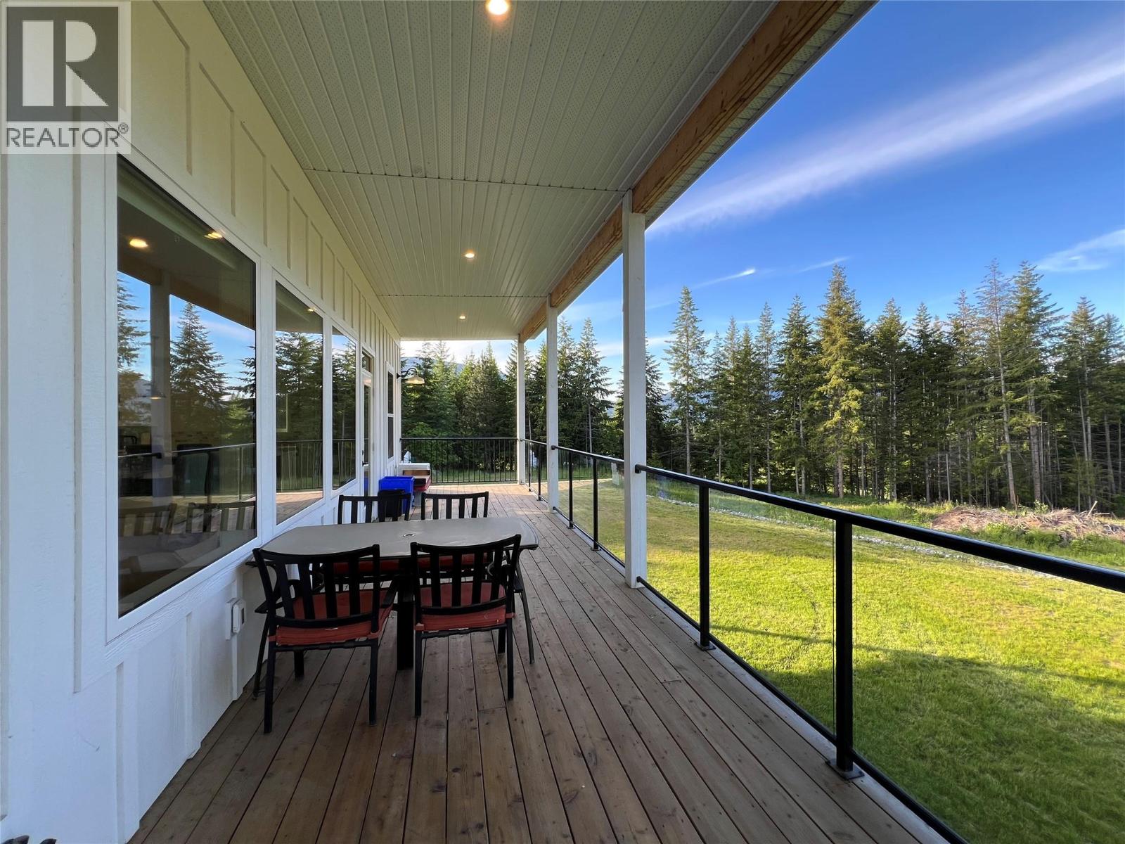 5090 50a Street Ne, Salmon Arm, British Columbia  V1E 1Y6 - Photo 47 - 10379446