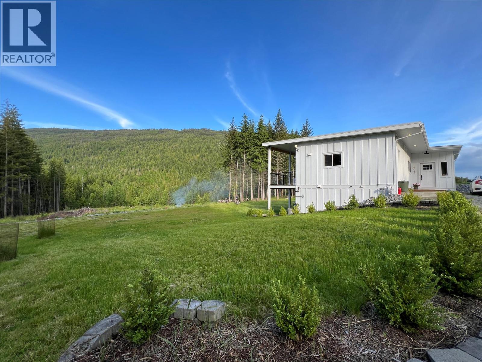 5090 50a Street Ne, Salmon Arm, British Columbia  V1E 1Y6 - Photo 49 - 10379446