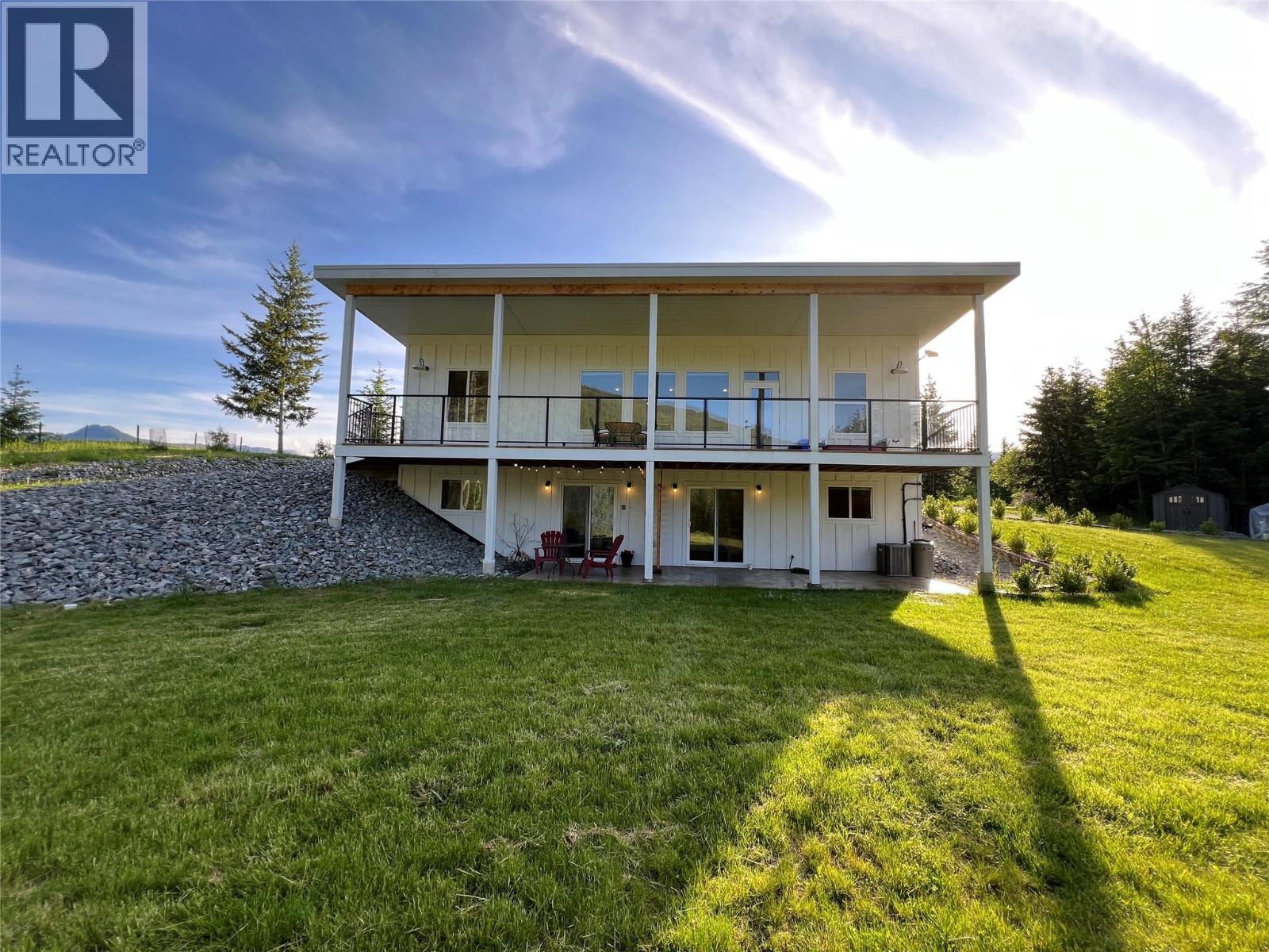 5090 50a Street Ne, Salmon Arm, British Columbia  V1E 1Y6 - Photo 53 - 10379446