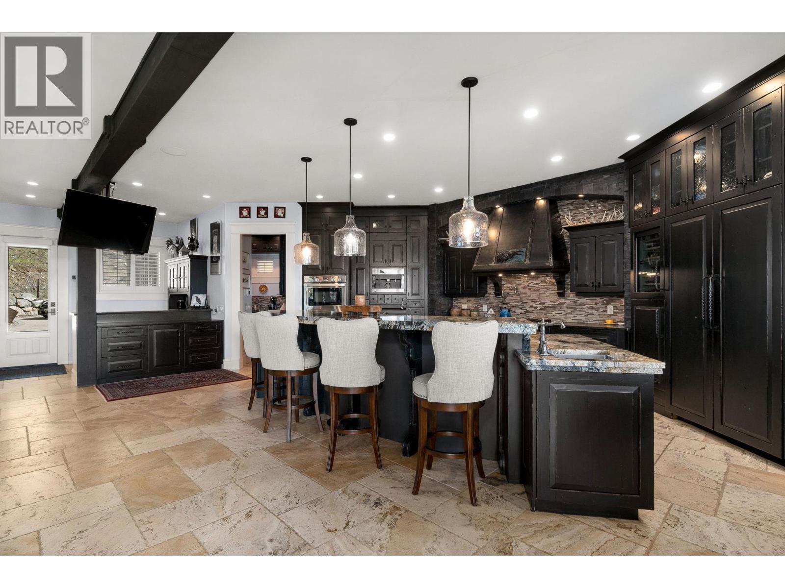 5500 Rockface Road, Kelowna, British Columbia  V1X 7V7 - Photo 27 - 10379398