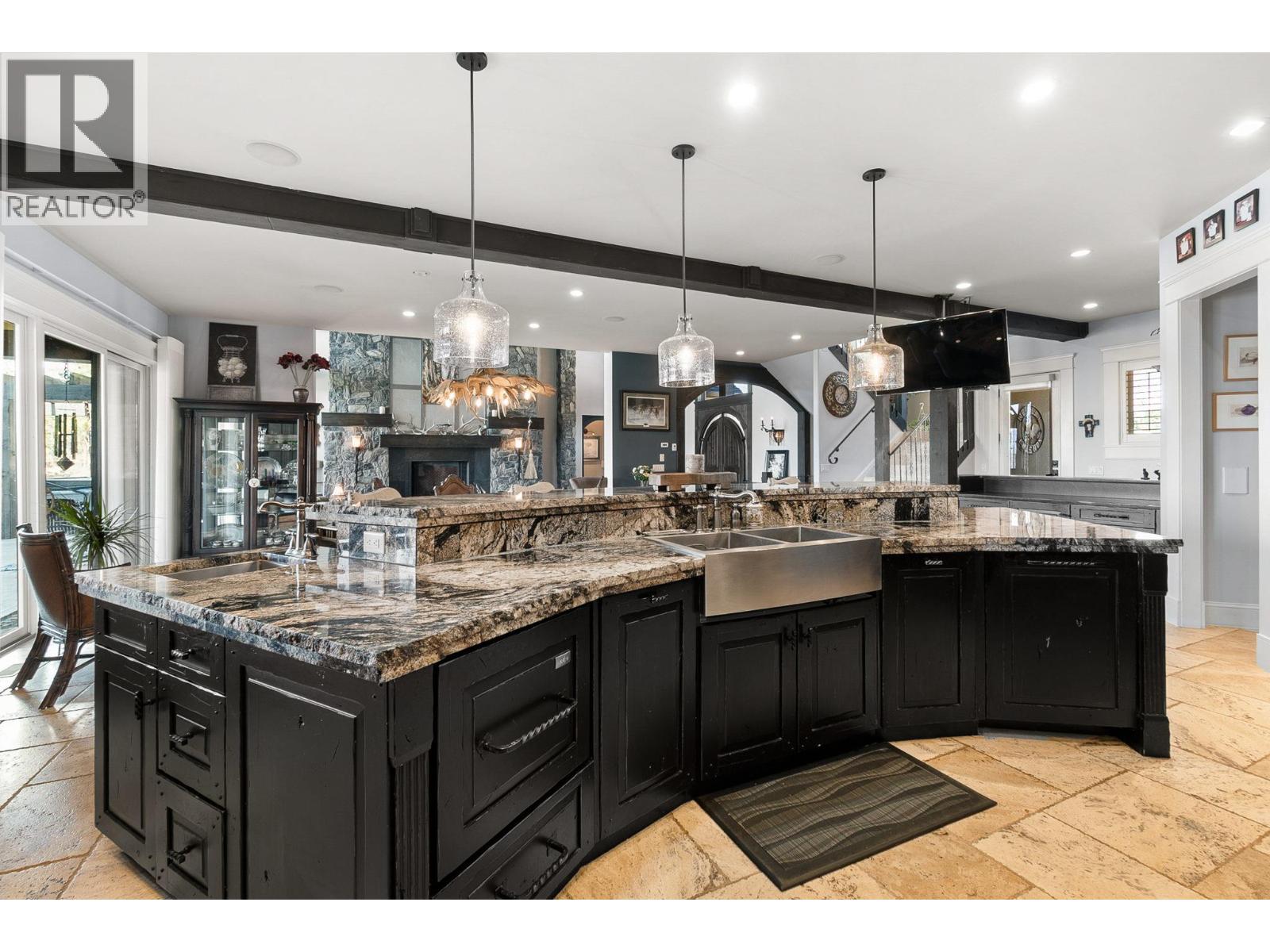 5500 Rockface Road, Kelowna, British Columbia  V1X 7V7 - Photo 34 - 10379398