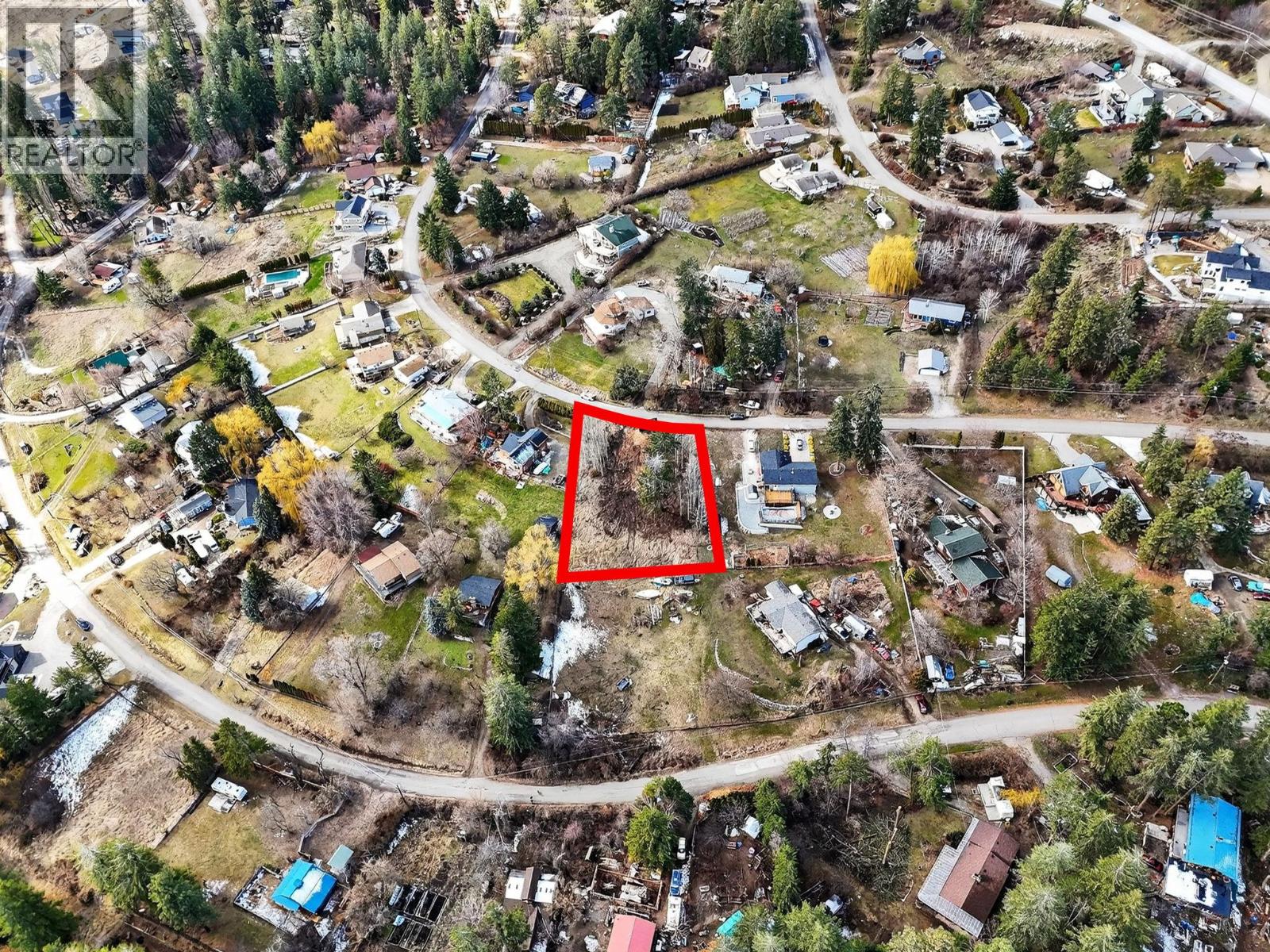 325 Kildare Way, Vernon, British Columbia  V1H 2C7 - Photo 2 - 10378496