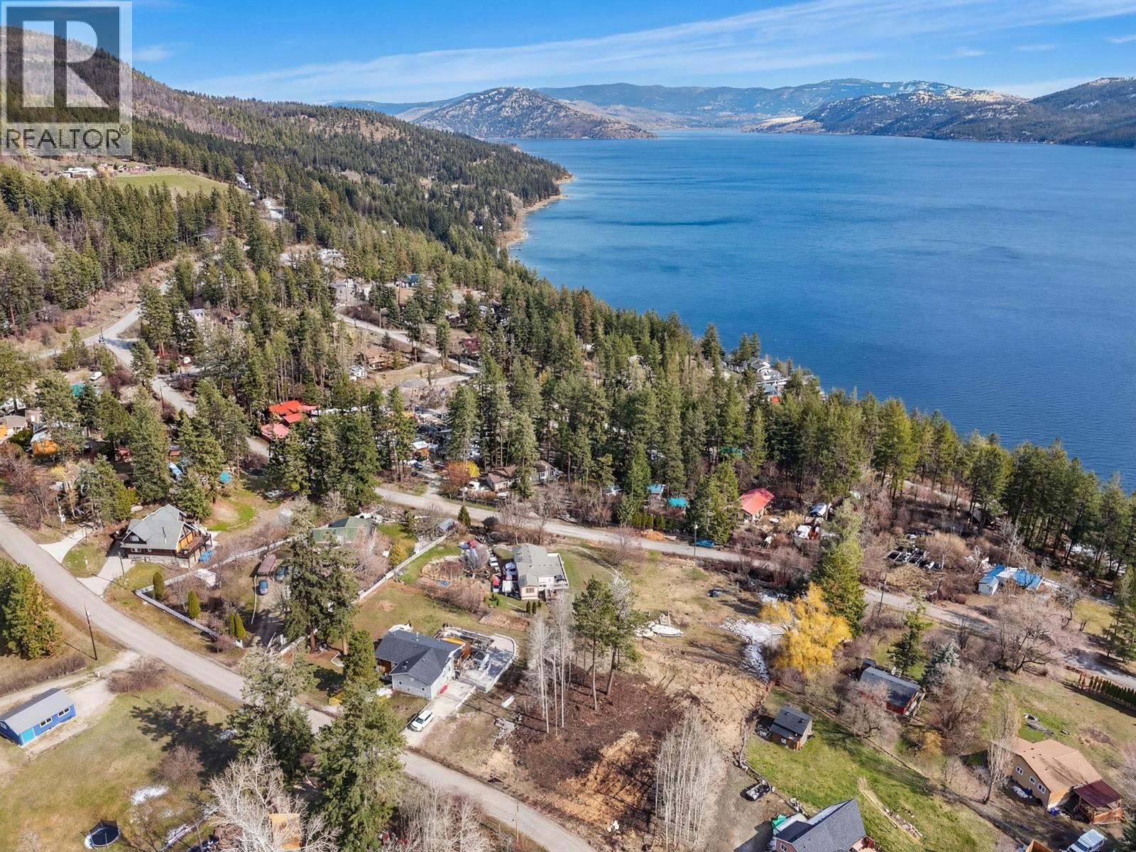 325 Kildare Way, Vernon, British Columbia  V1H 2C7 - Photo 6 - 10378496