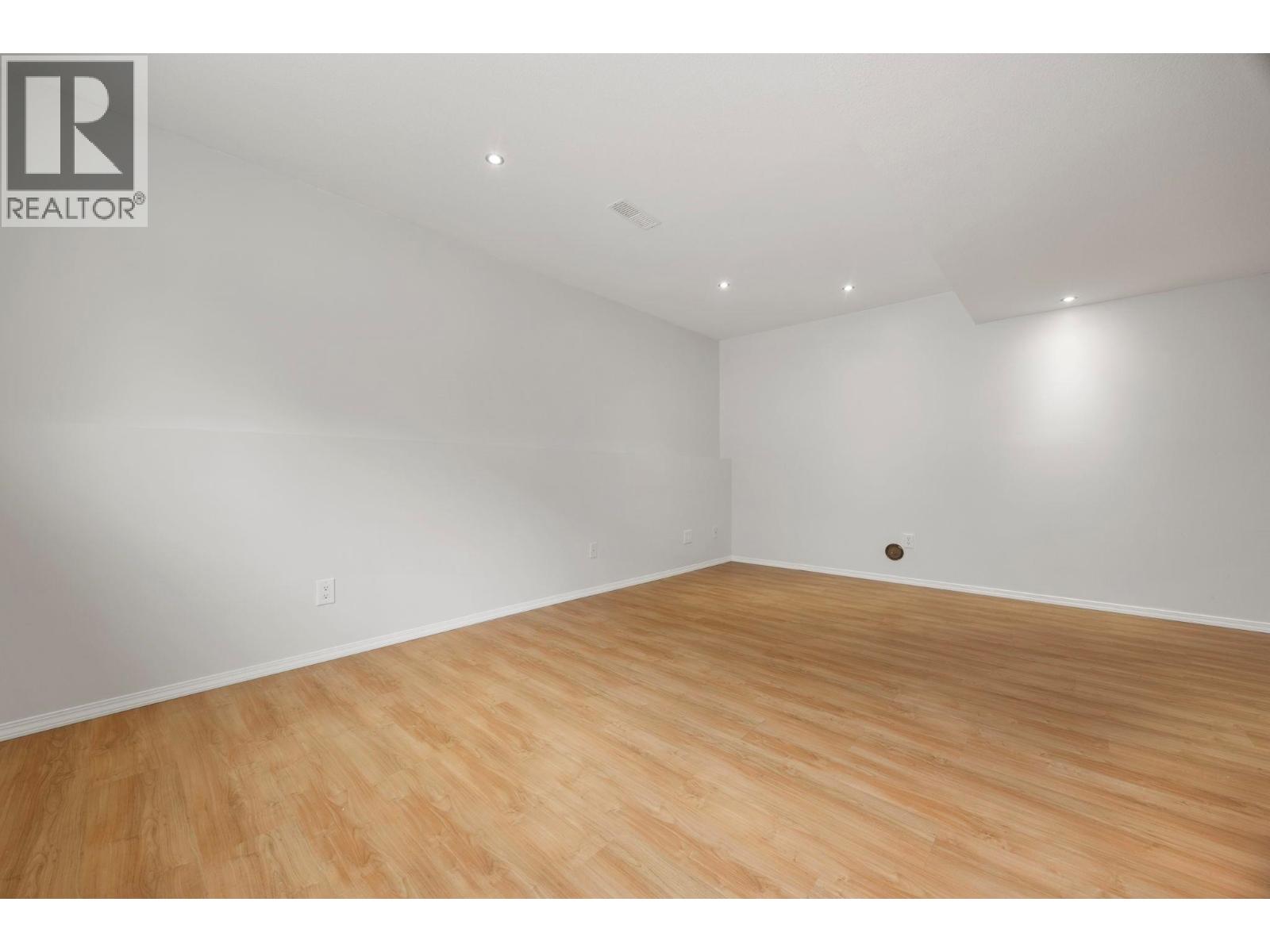 5460 Clements Crescent Unit# 107, Peachland, British Columbia  V0H 1X5 - Photo 39 - 10378605