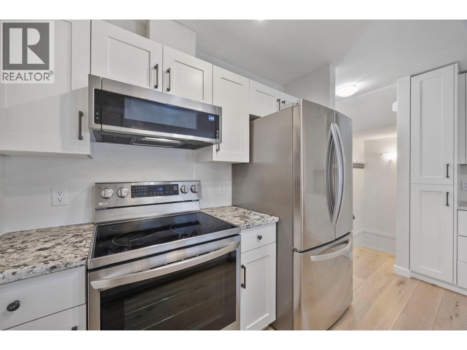 5460 Clements Crescent Unit# 107, Peachland, British Columbia  V0H 1X5 - Photo 7 - 10378605