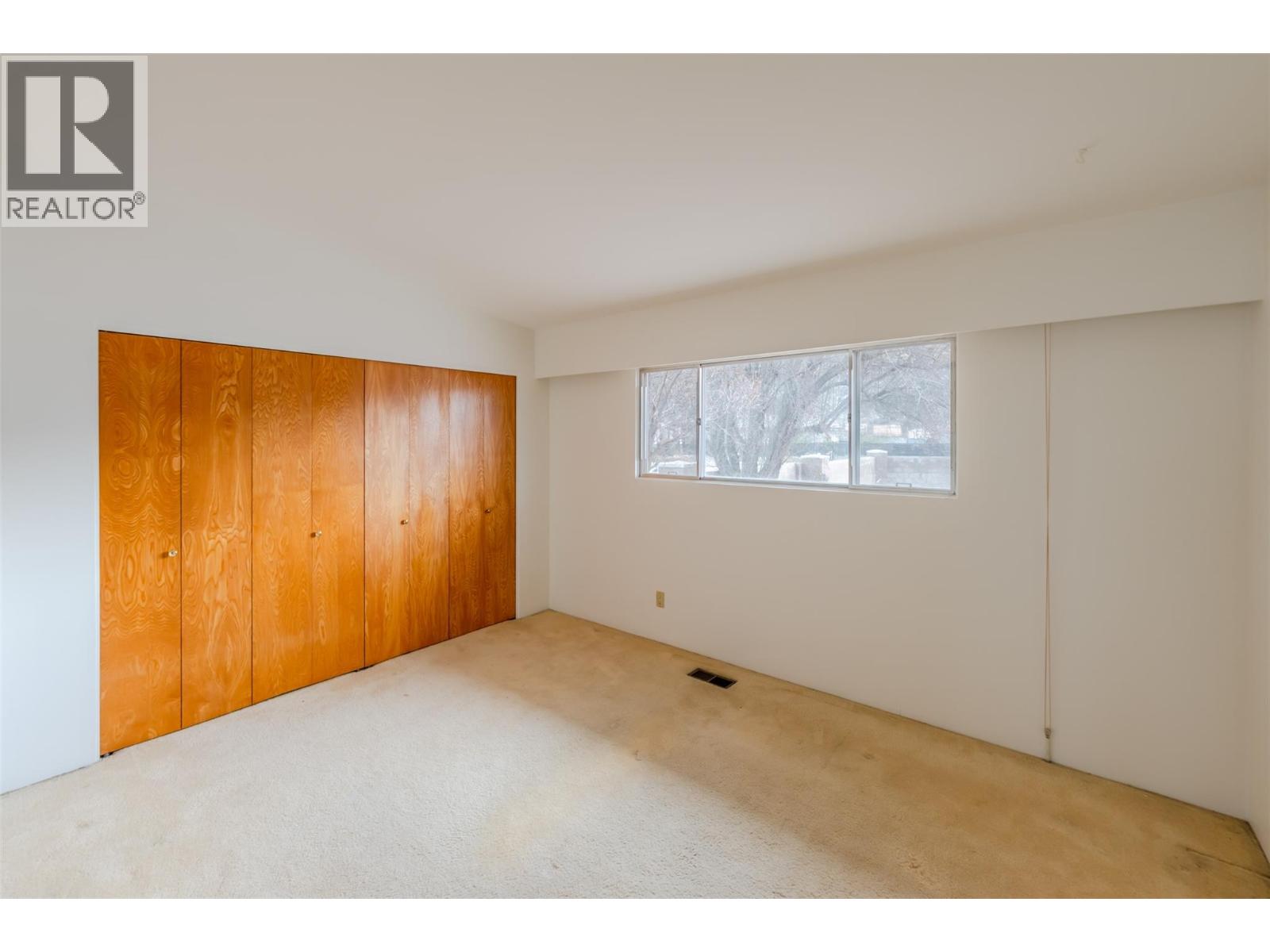 102 Derenzy Place, Penticton, British Columbia  V2A 8W7 - Photo 19 - 10379484