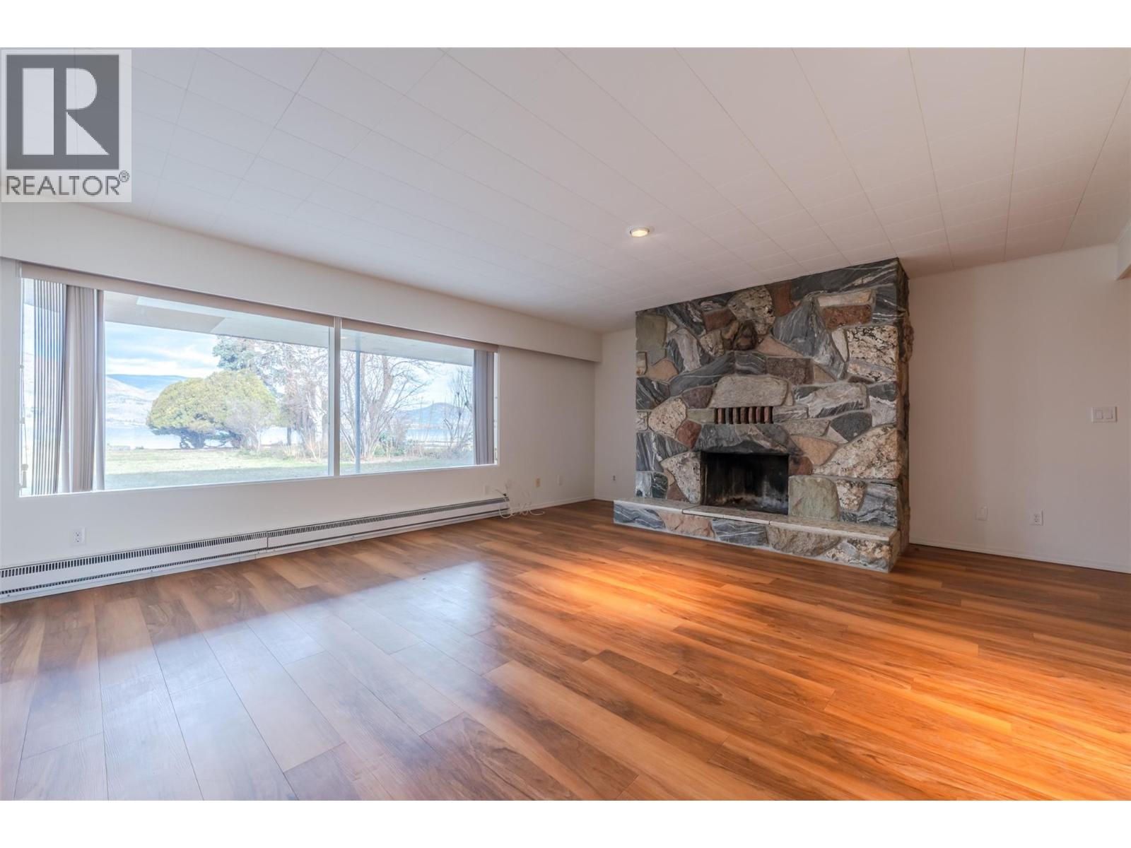 102 Derenzy Place, Penticton, British Columbia  V2A 8W7 - Photo 29 - 10379484