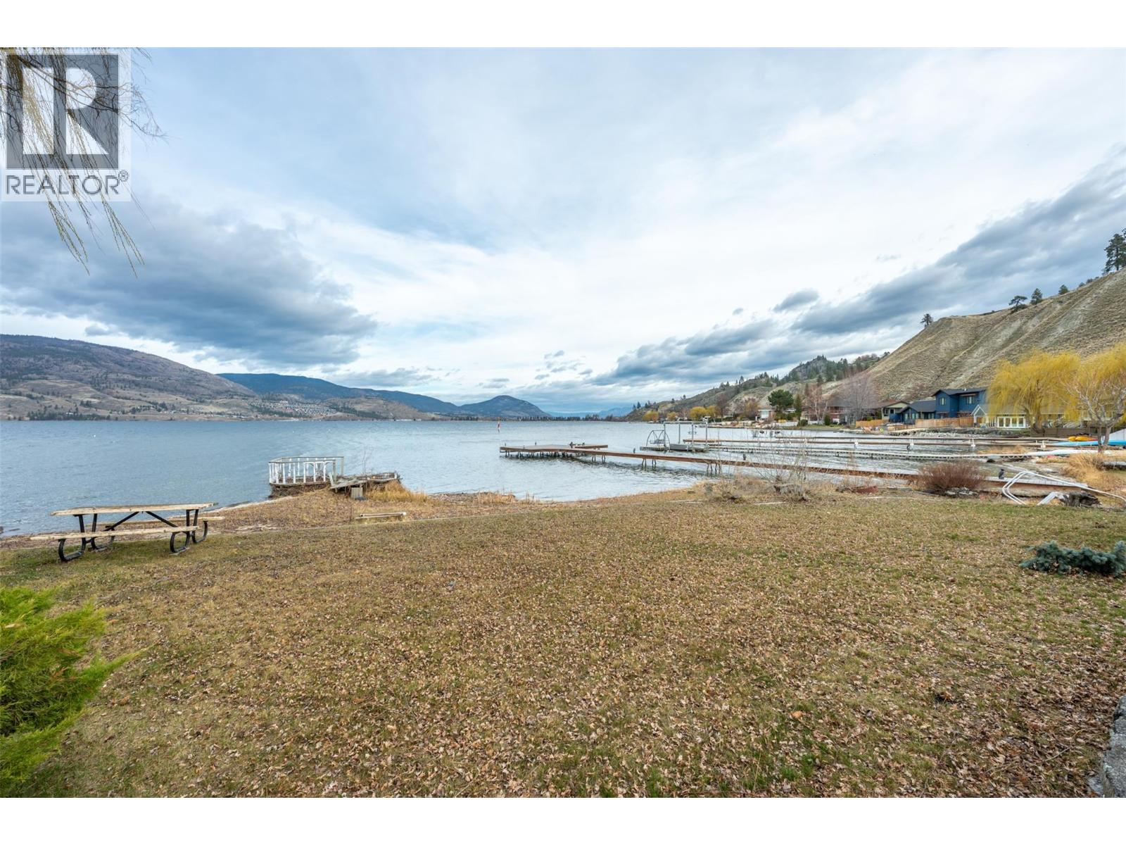 102 Derenzy Place, Penticton, British Columbia  V2A 8W7 - Photo 40 - 10379484