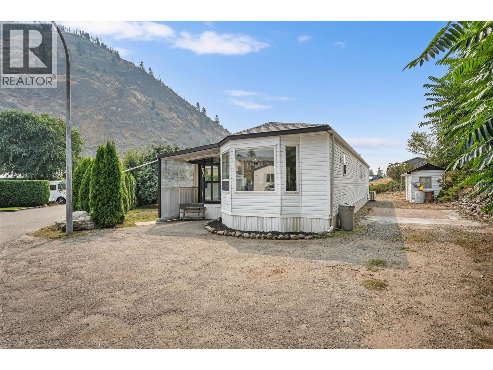 1699 Ross Road Unit# 101, West Kelowna, British Columbia  V1Z 1L8 - Photo 3 - 10379563