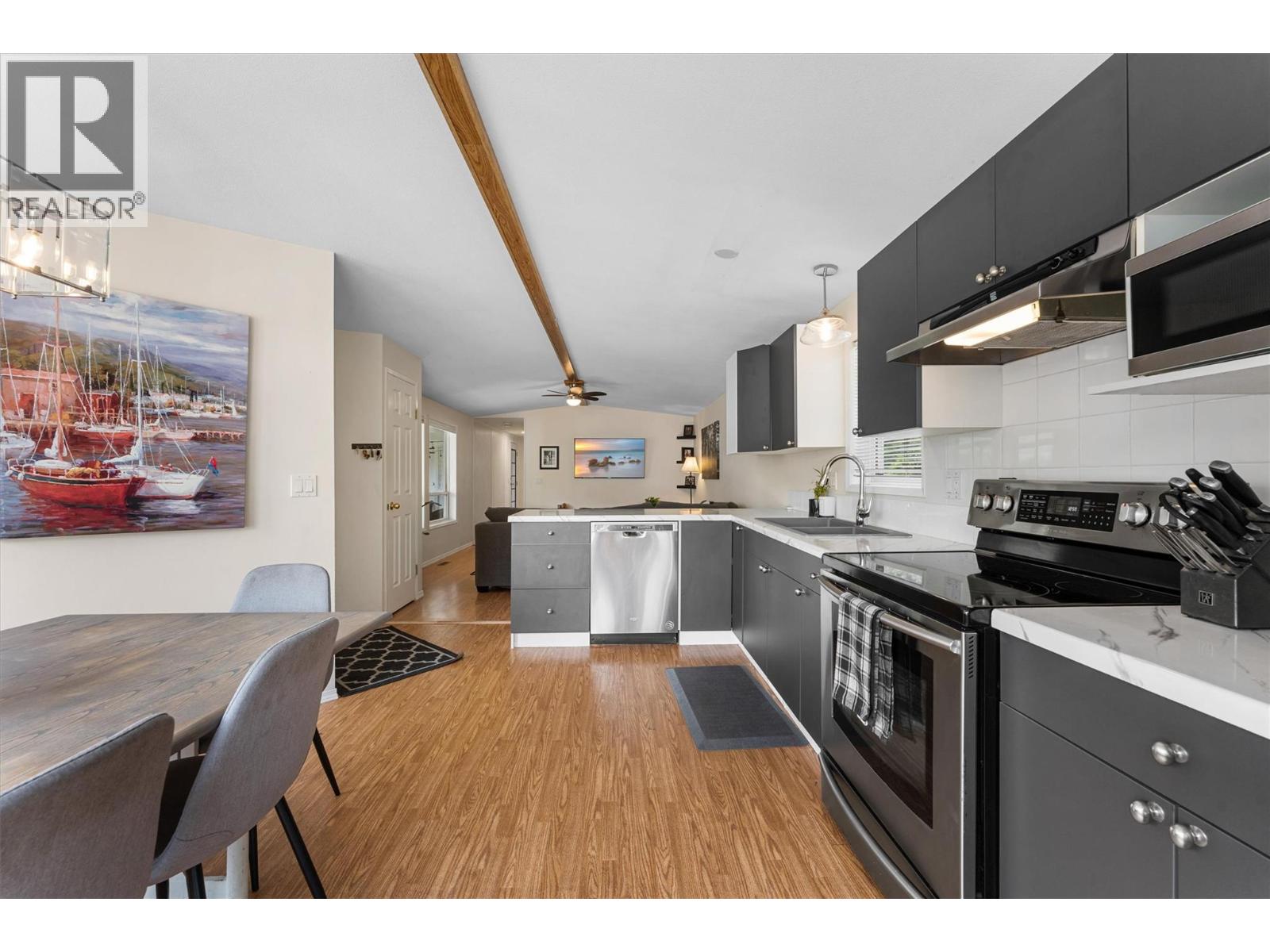 1699 Ross Road Unit# 101, West Kelowna, British Columbia  V1Z 1L8 - Photo 4 - 10379563