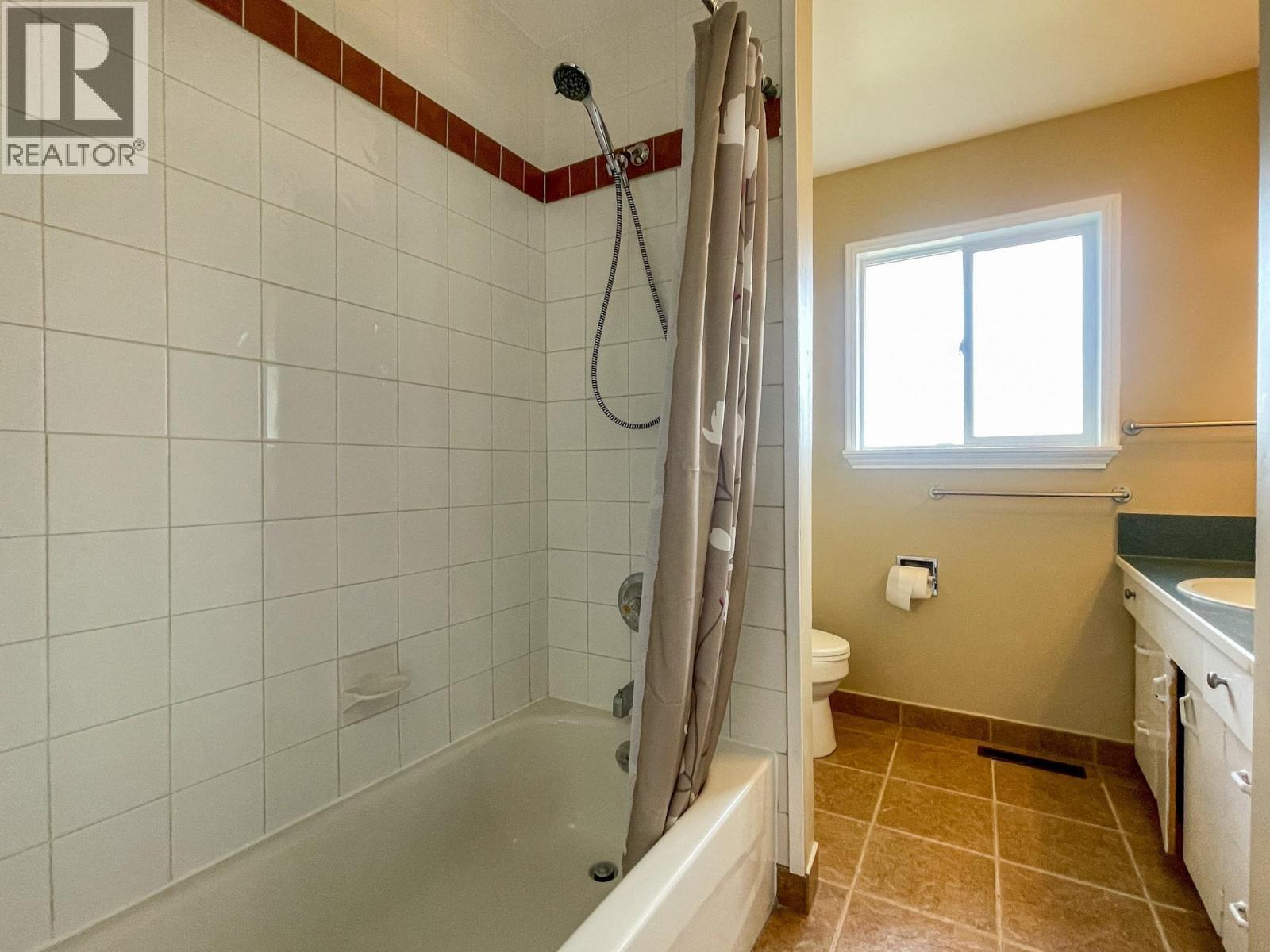 958 Stockwell Avenue, Kelowna, British Columbia  V1Y 6W2 - Photo 11 - 10379447