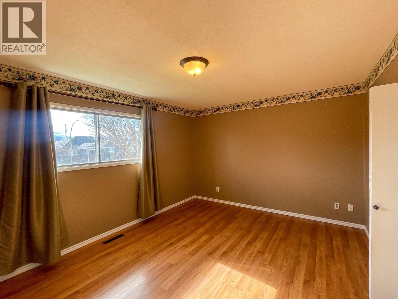 958 Stockwell Avenue, Kelowna, British Columbia  V1Y 6W2 - Photo 12 - 10379447