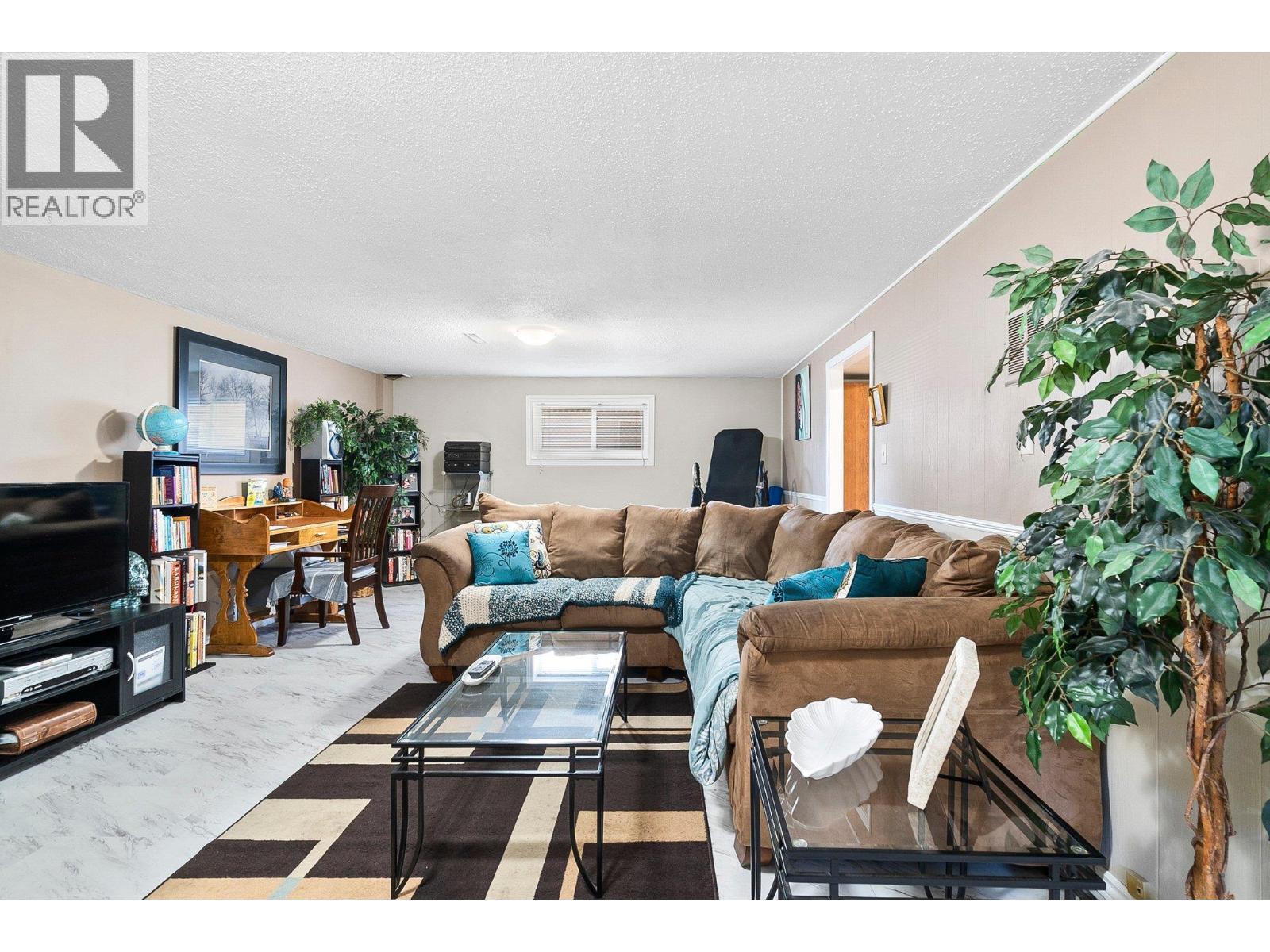 958 Stockwell Avenue, Kelowna, British Columbia  V1Y 6W2 - Photo 14 - 10379447