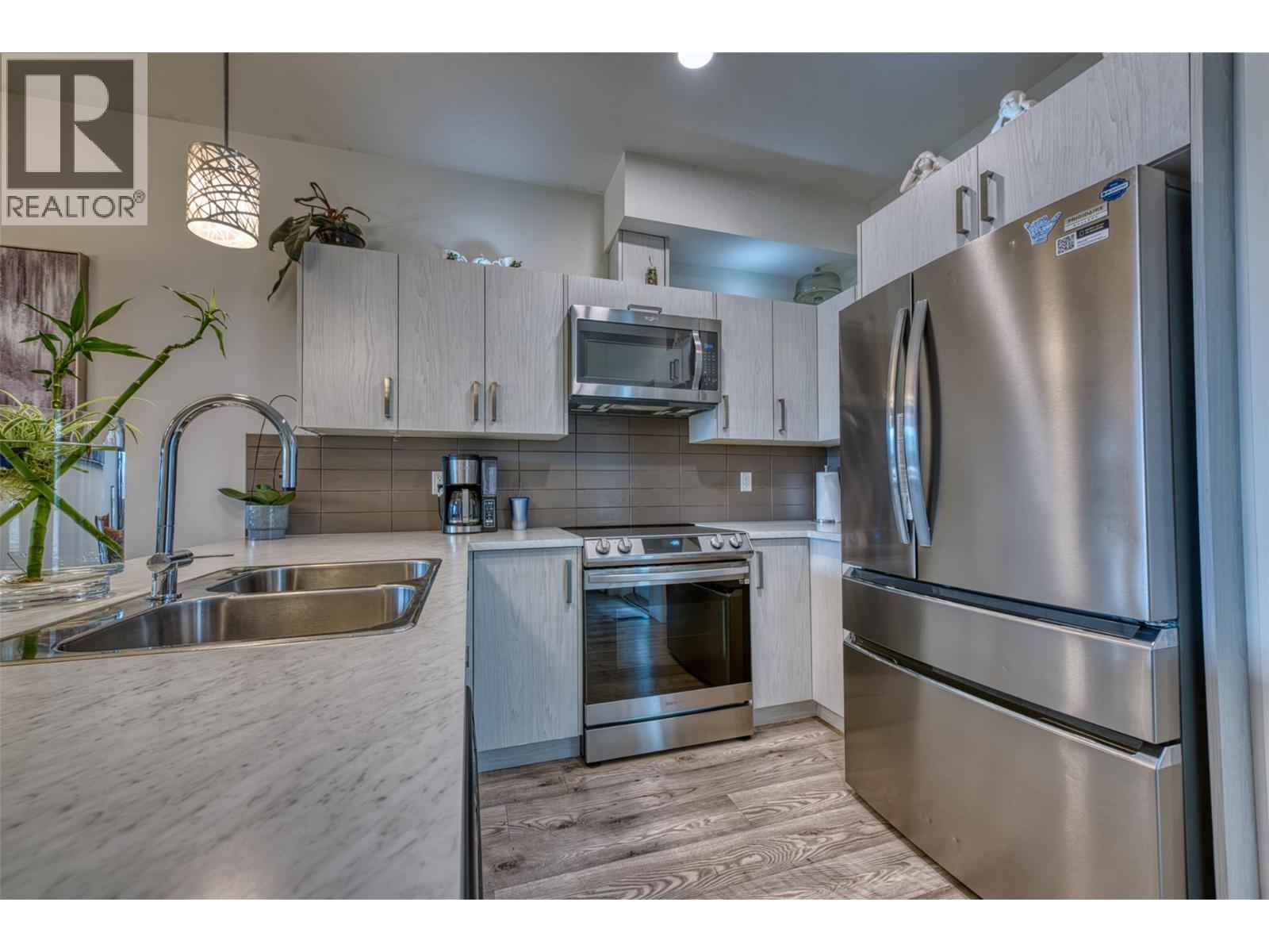 933 Mt Robson Place Unit# 25, Vernon, British Columbia  V1B 4G4 - Photo 5 - 10378945