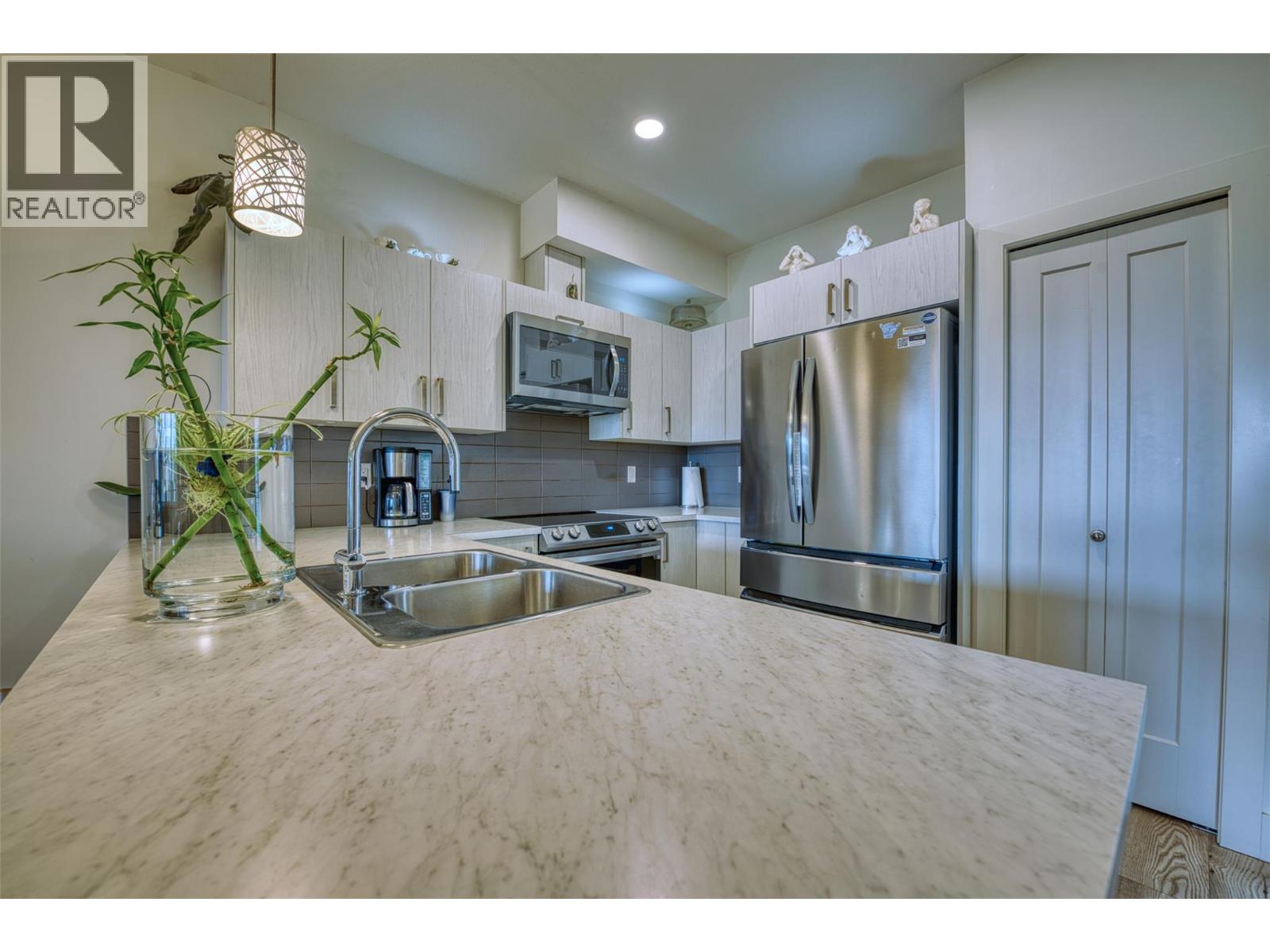 933 Mt Robson Place Unit# 25, Vernon, British Columbia  V1B 4G4 - Photo 7 - 10378945