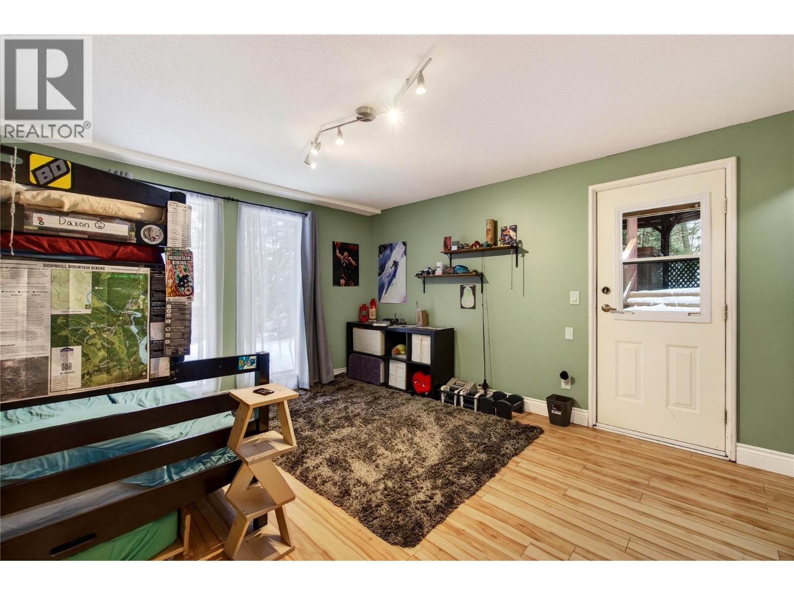 8361 Ladner Road, Vernon, British Columbia  V1B 3M8 - Photo 39 - 10379562