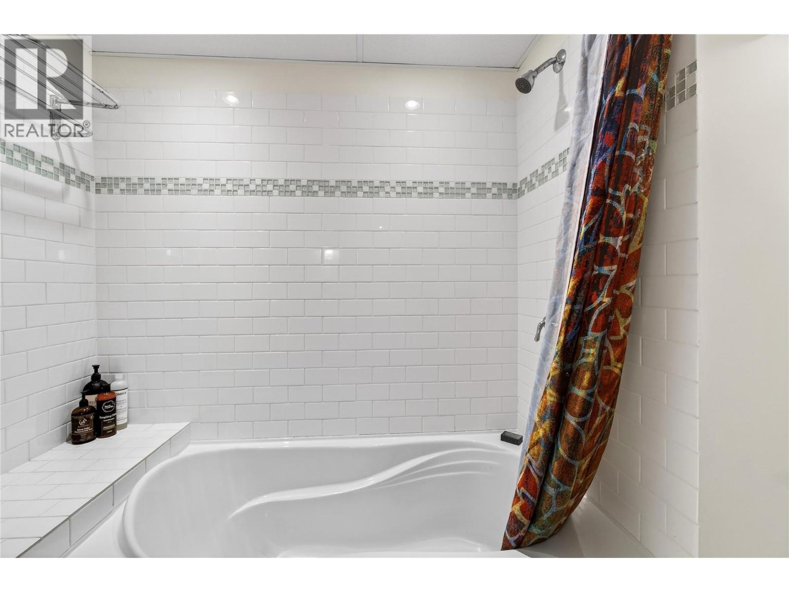 8361 Ladner Road, Vernon, British Columbia  V1B 3M8 - Photo 42 - 10379562