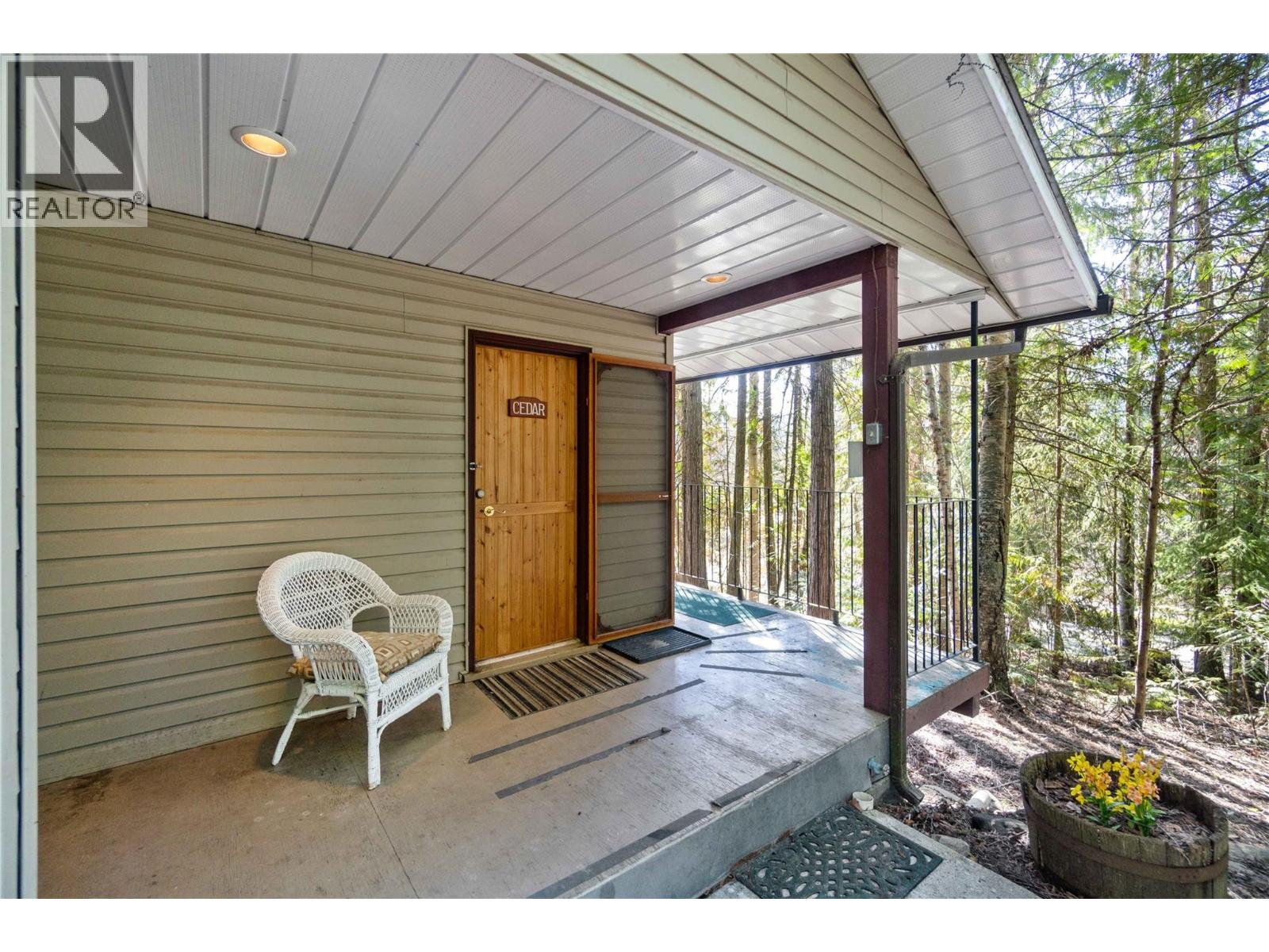 8361 Ladner Road, Vernon, British Columbia  V1B 3M8 - Photo 51 - 10379562
