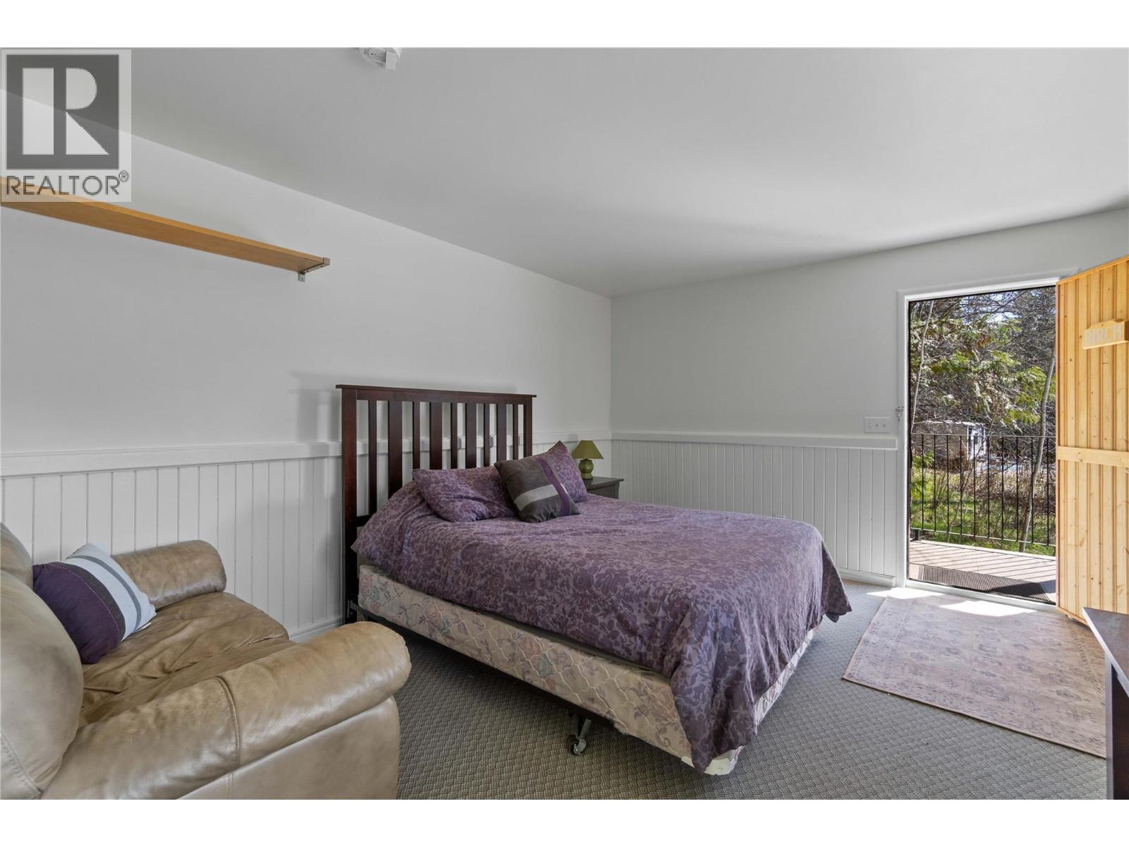 8361 Ladner Road, Vernon, British Columbia  V1B 3M8 - Photo 59 - 10379562
