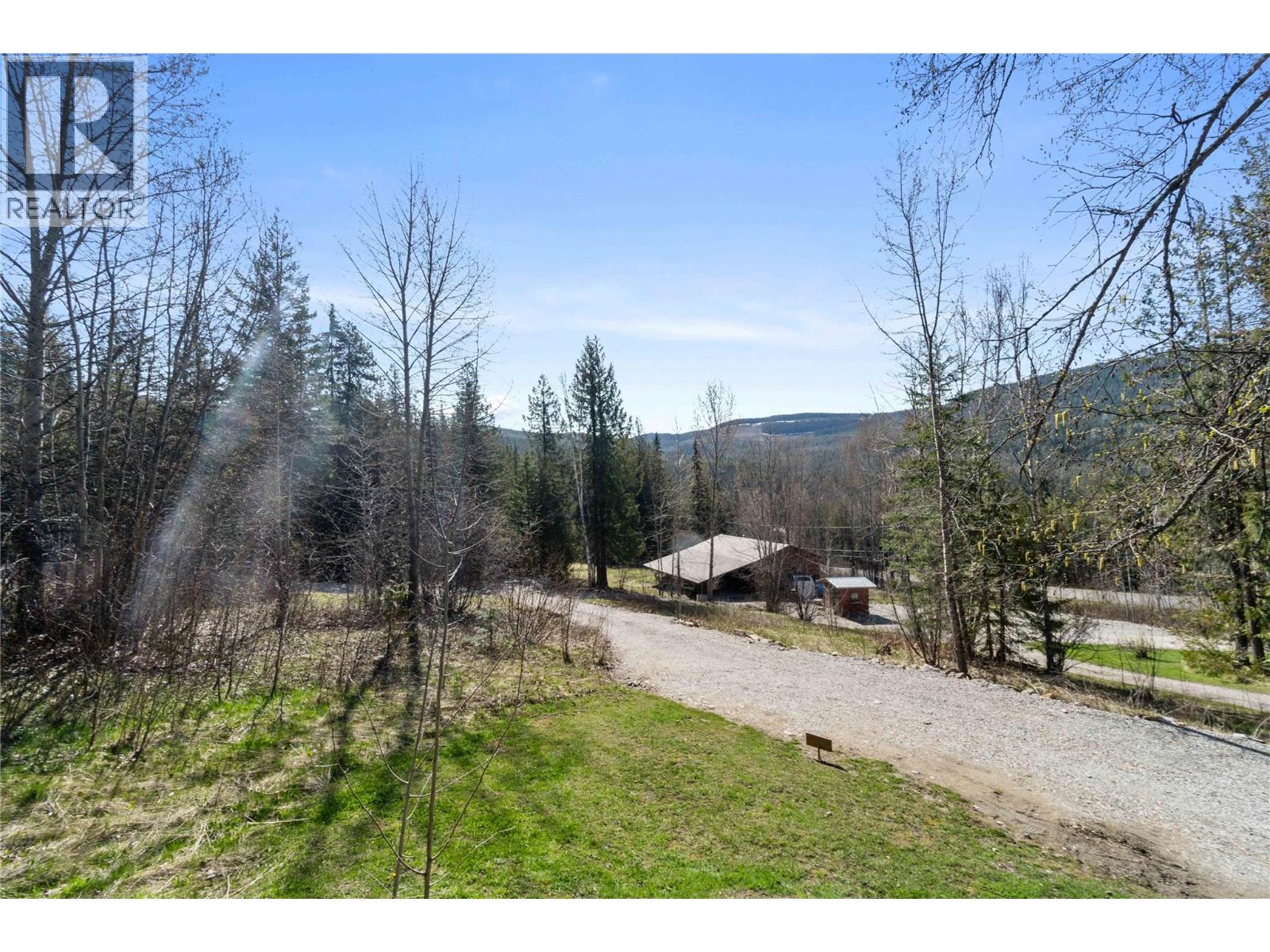 8361 Ladner Road, Vernon, British Columbia  V1B 3M8 - Photo 64 - 10379562