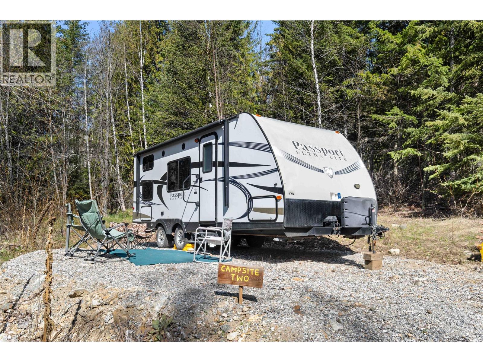 8361 Ladner Road, Vernon, British Columbia  V1B 3M8 - Photo 65 - 10379562