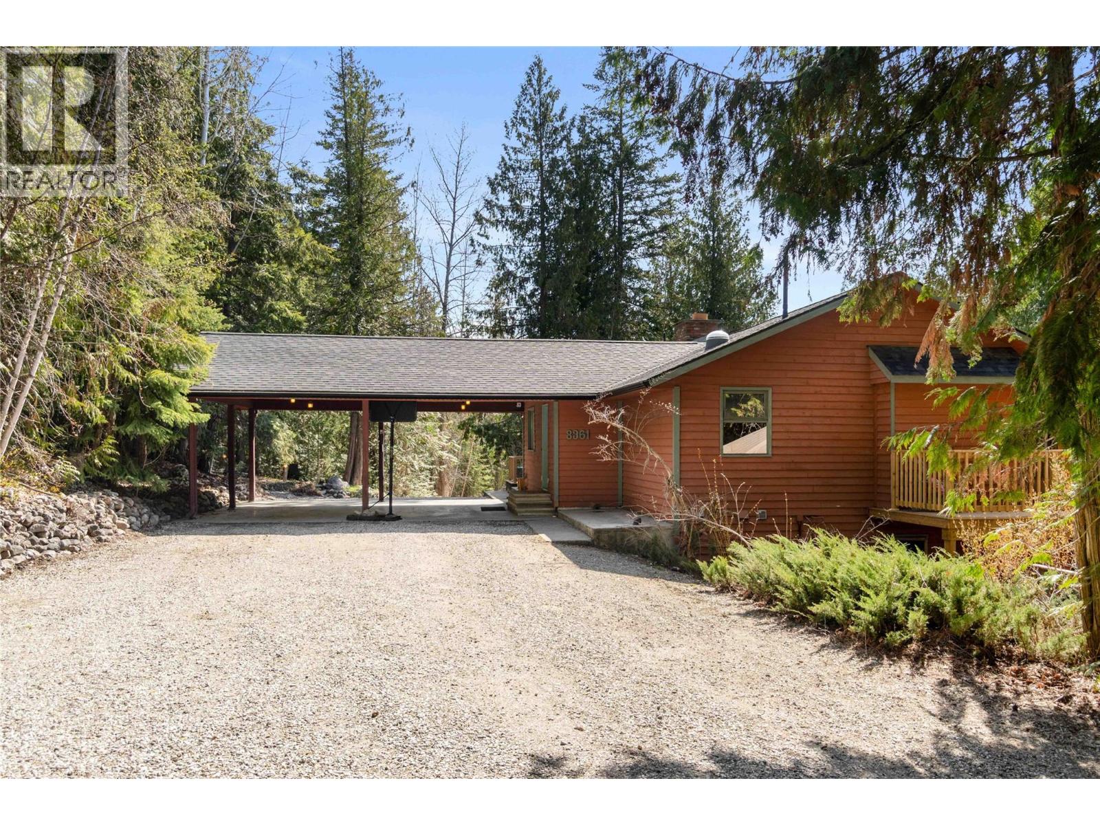 8361 Ladner Road, Vernon, British Columbia  V1B 3M8 - Photo 70 - 10379562