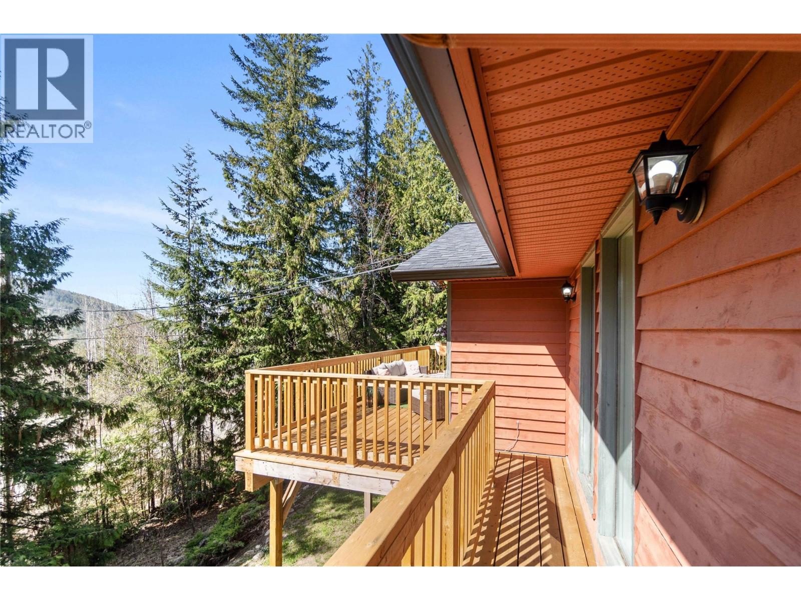 8361 Ladner Road, Vernon, British Columbia  V1B 3M8 - Photo 74 - 10379562