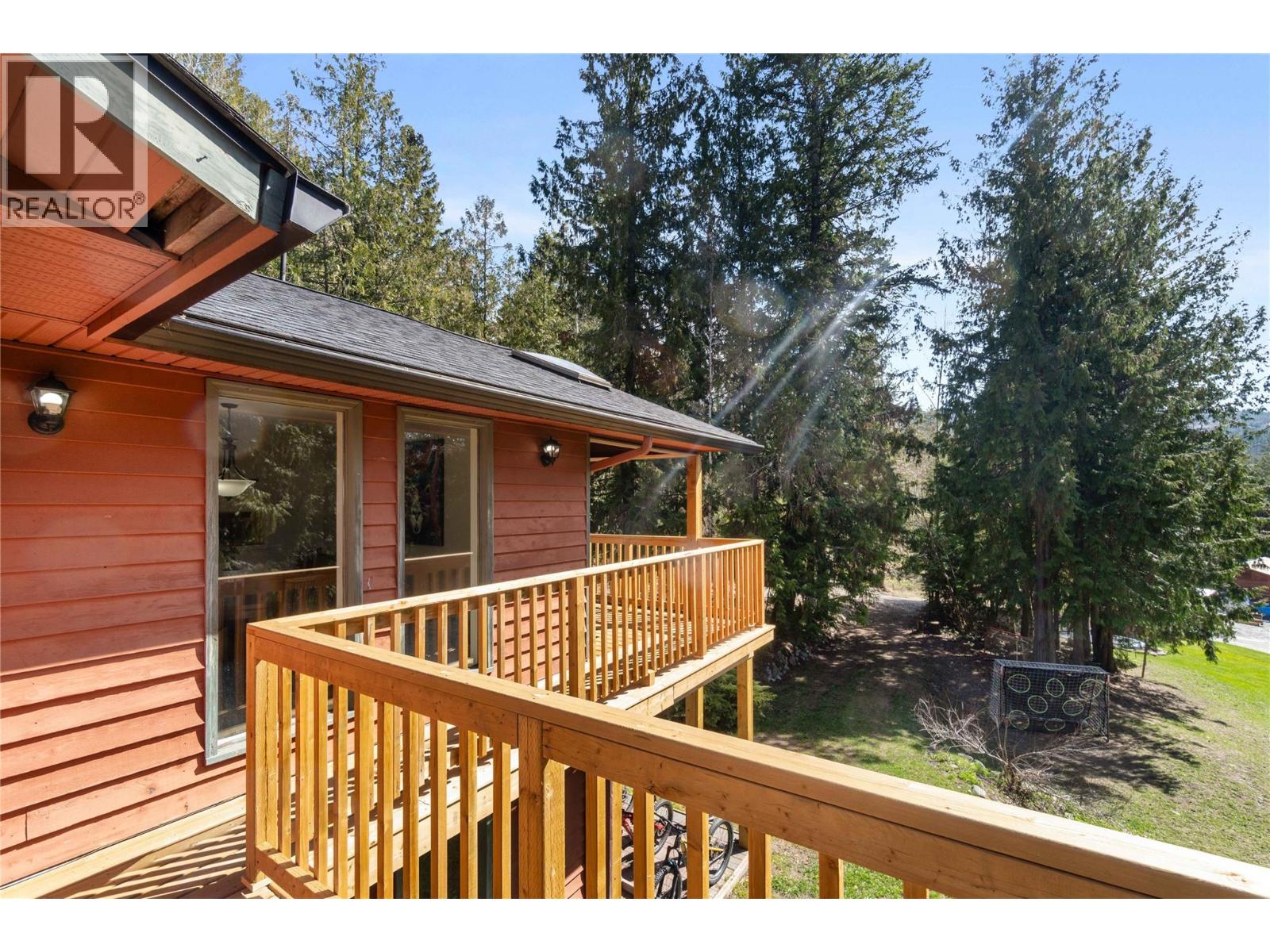 8361 Ladner Road, Vernon, British Columbia  V1B 3M8 - Photo 75 - 10379562