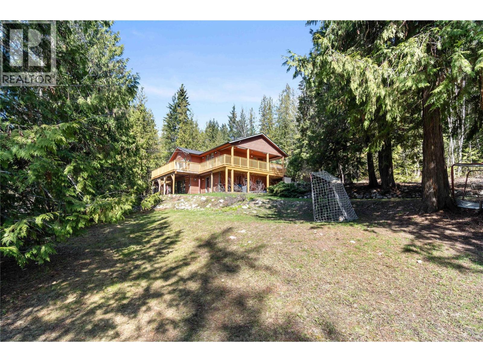 8361 Ladner Road, Vernon, British Columbia  V1B 3M8 - Photo 82 - 10379562