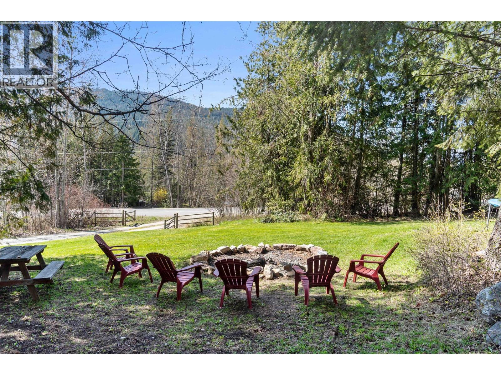 8361 Ladner Road, Vernon, British Columbia  V1B 3M8 - Photo 87 - 10379562