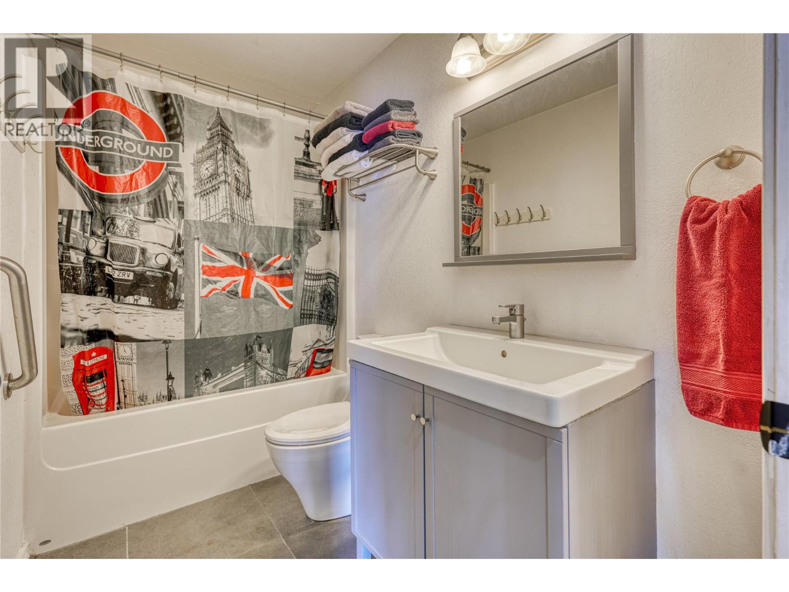 56 Nerie Road, Vernon, British Columbia  V1H 2E4 - Photo 10 - 10379327