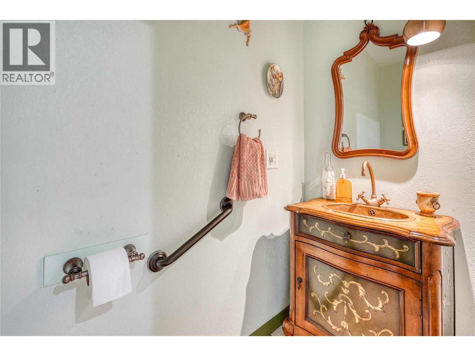 56 Nerie Road, Vernon, British Columbia  V1H 2E4 - Photo 24 - 10379327