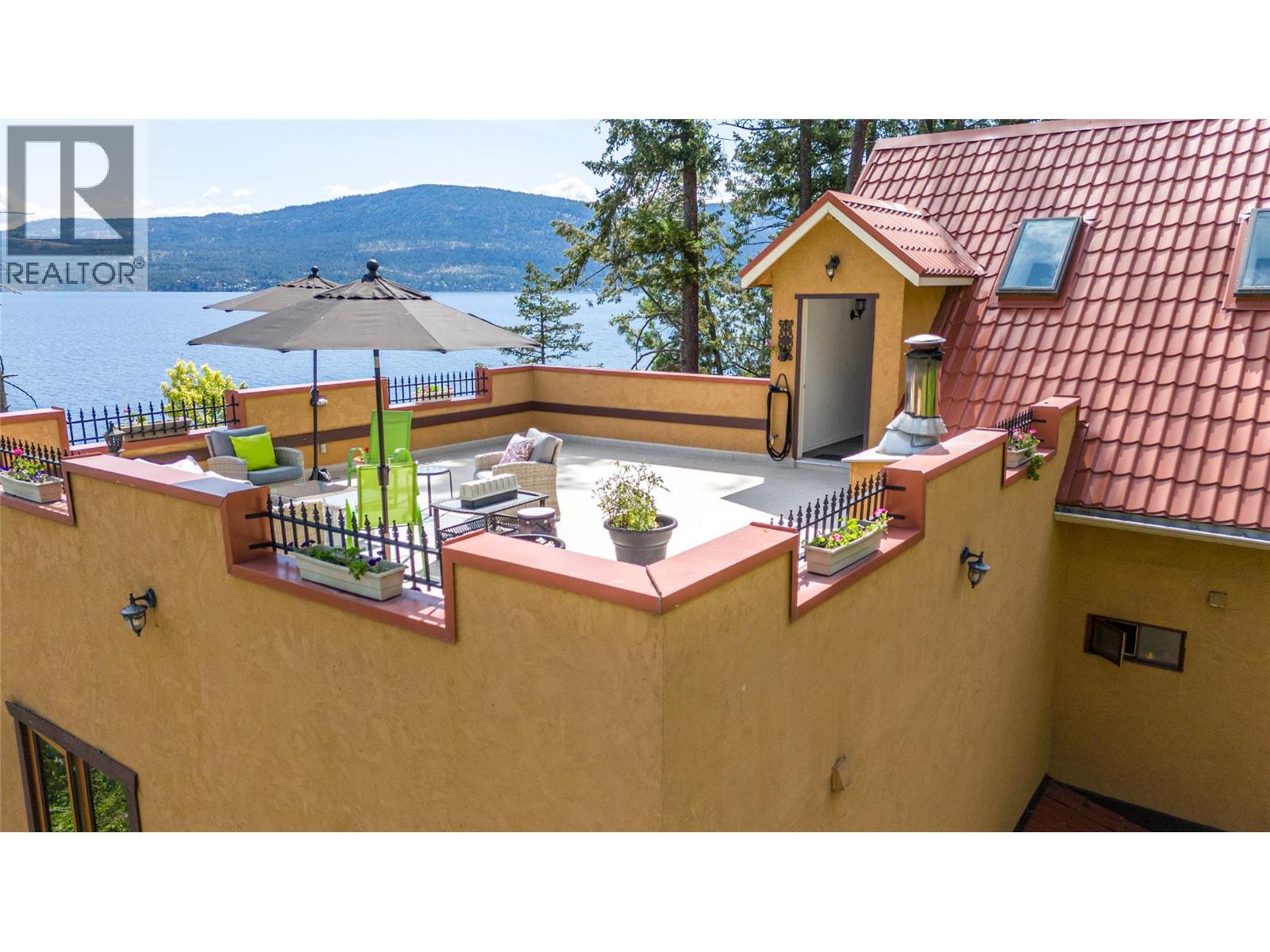 56 Nerie Road, Vernon, British Columbia  V1H 2E4 - Photo 4 - 10379327