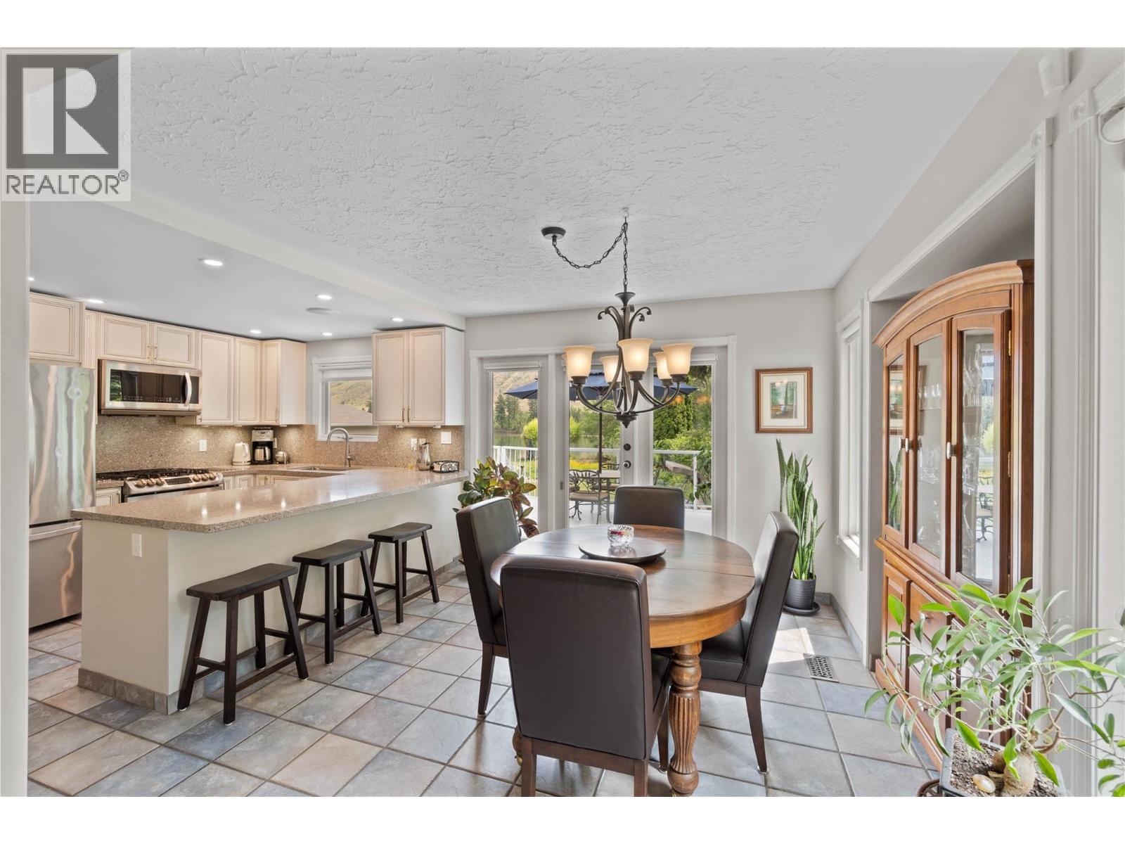 2875 Bank Road, Kamloops, British Columbia  V2B 6V5 - Photo 14 - 10379581