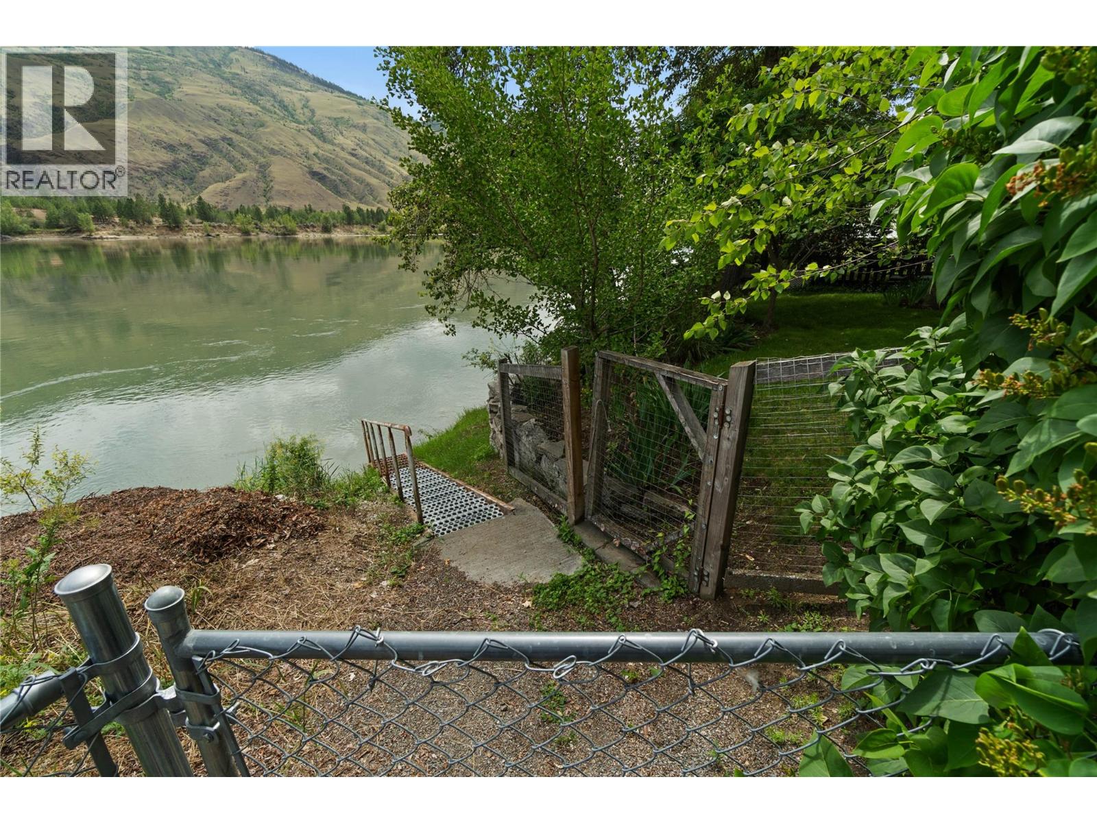 2875 Bank Road, Kamloops, British Columbia  V2B 6V5 - Photo 45 - 10379581