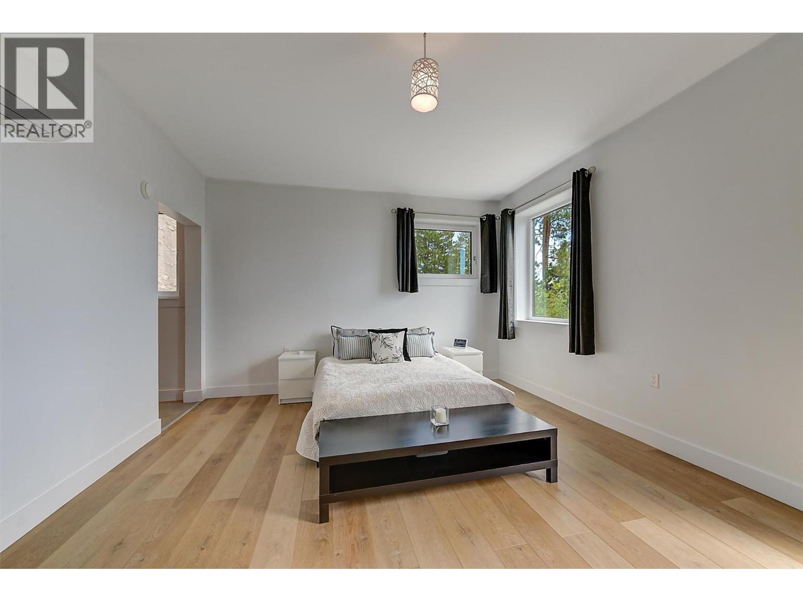 6131 Seymoure Lane, Peachland, British Columbia  V0H 1X4 - Photo 25 - 10379240