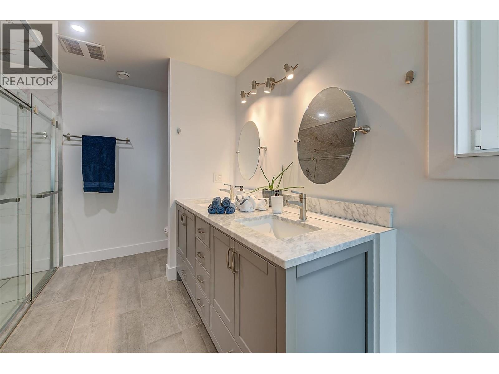 6131 Seymoure Lane, Peachland, British Columbia  V0H 1X4 - Photo 27 - 10379240