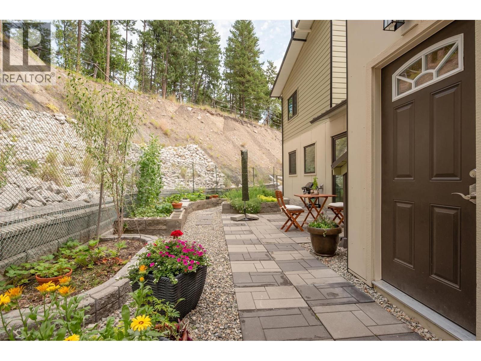 6131 Seymoure Lane, Peachland, British Columbia  V0H 1X4 - Photo 42 - 10379240