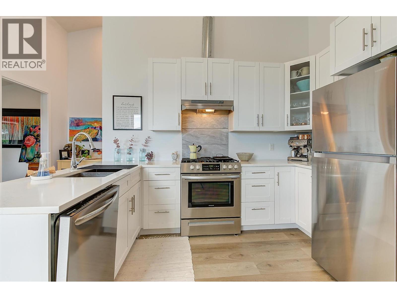 6131 Seymoure Lane, Peachland, British Columbia  V0H 1X4 - Photo 44 - 10379240