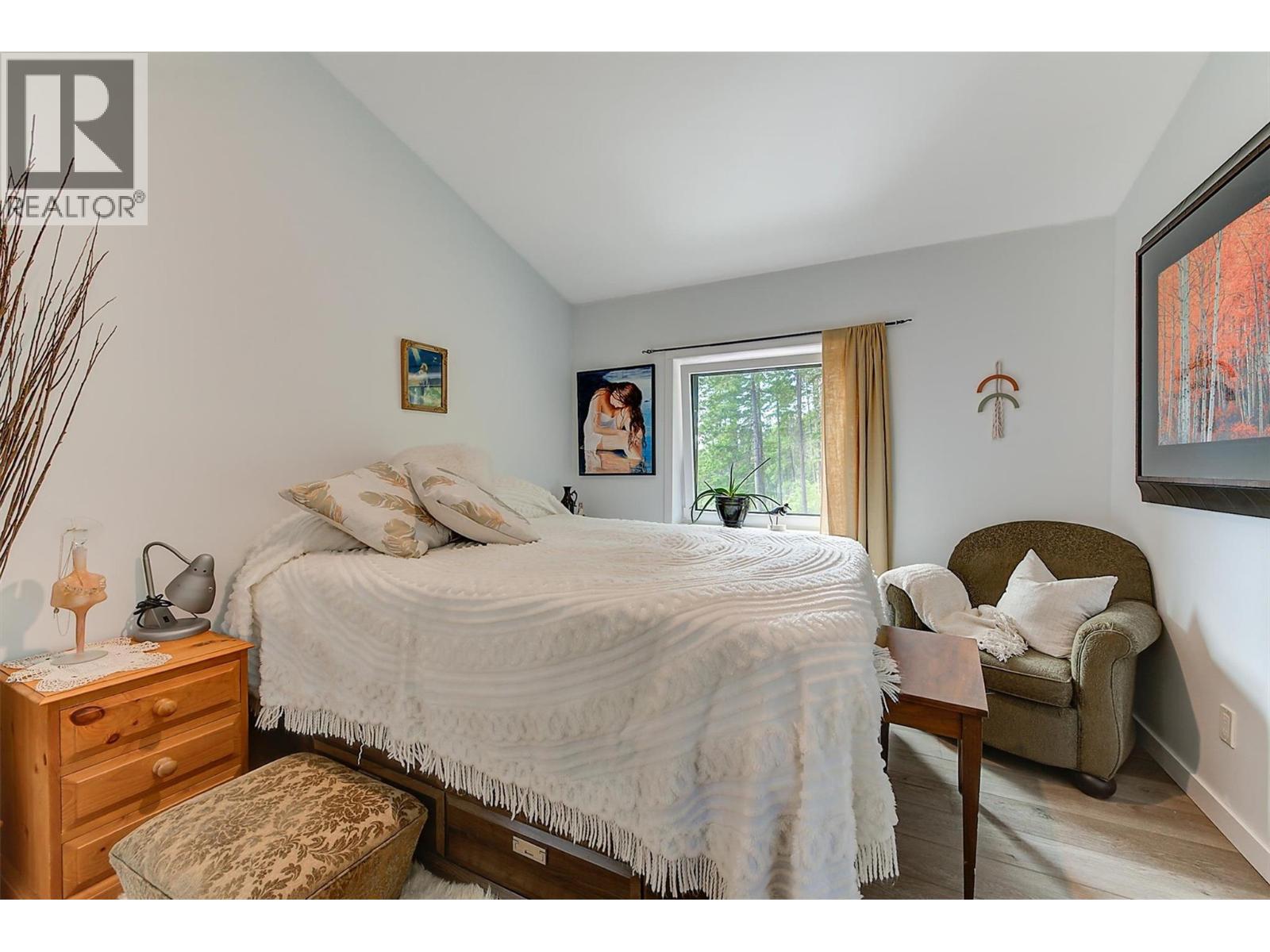 6131 Seymoure Lane, Peachland, British Columbia  V0H 1X4 - Photo 48 - 10379240