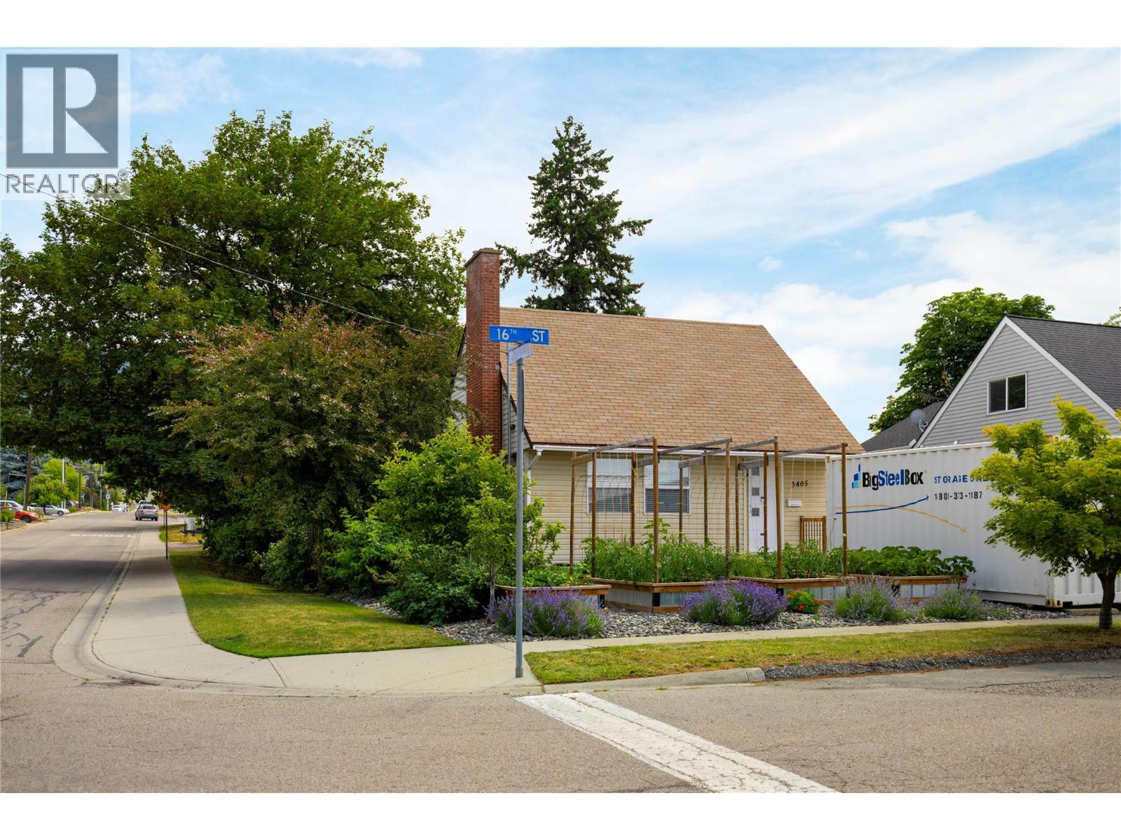 3405 16 Street, Vernon, British Columbia  V1T 3X5 - Photo 3 - 10378913
