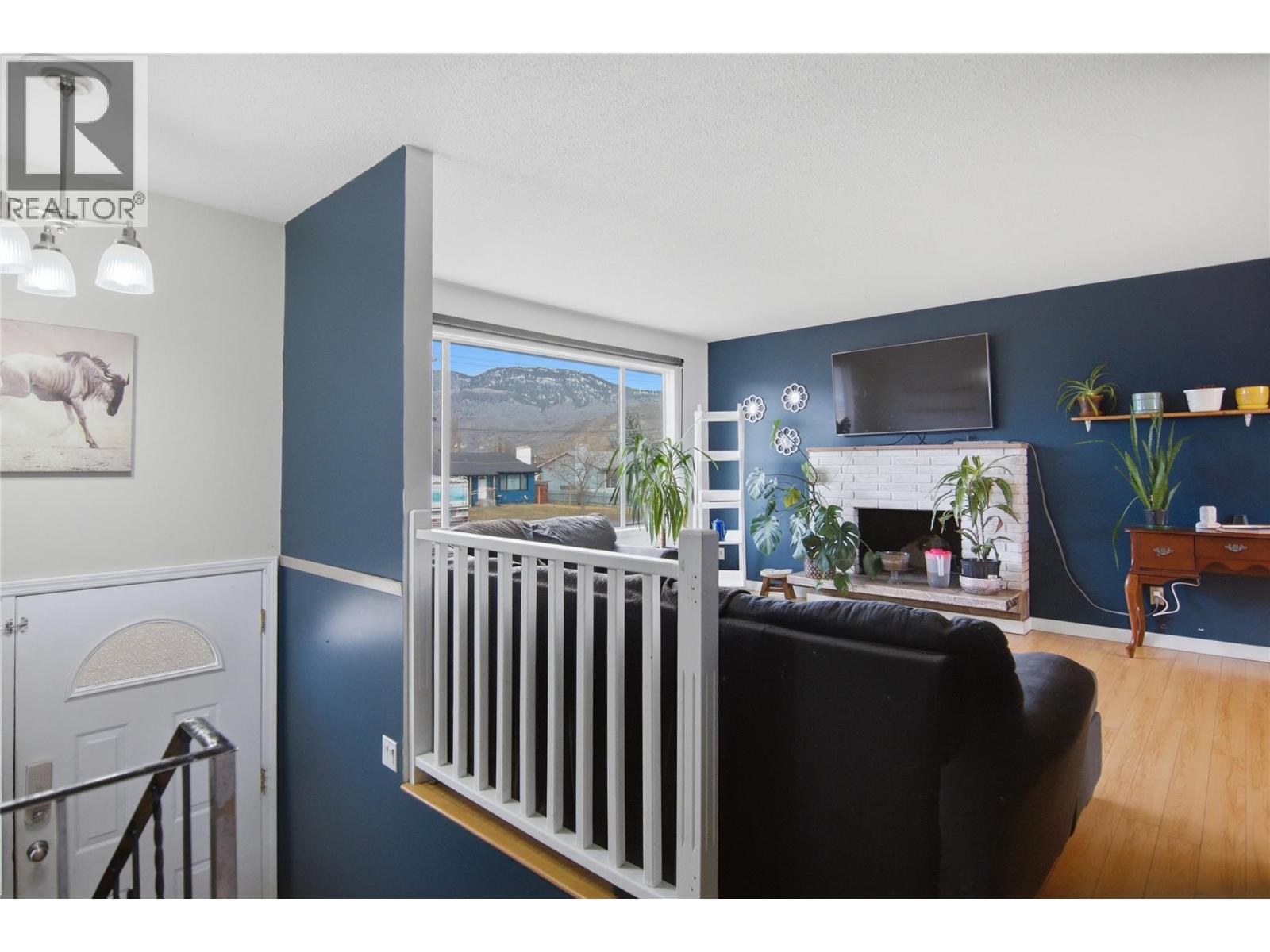 2619 Argyle Avenue, Kamloops, British Columbia  V2B 4T6 - Photo 6 - 10379549