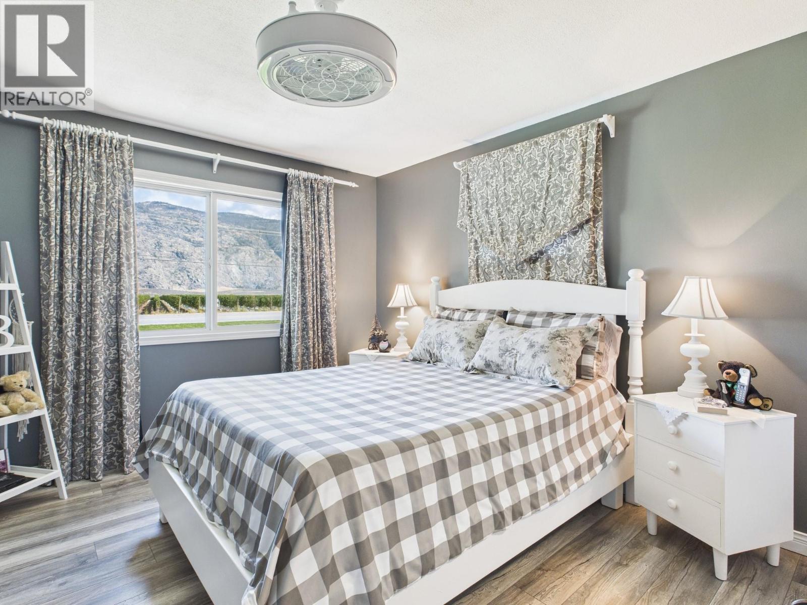 9806 Highway 97, Osoyoos, British Columbia  V0H 1V2 - Photo 17 - 10379582