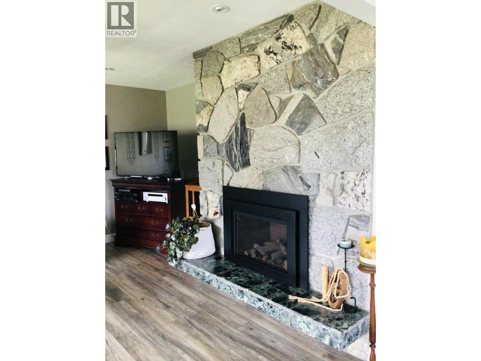 9806 Highway 97, Osoyoos, British Columbia  V0H 1V2 - Photo 39 - 10379582