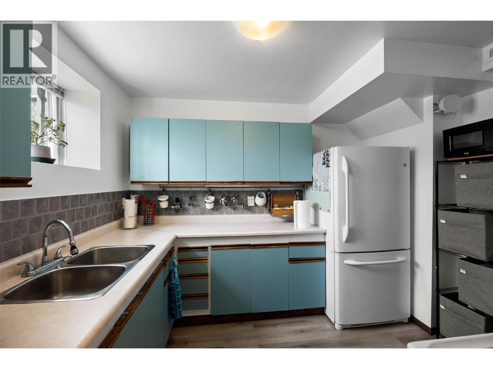 1020 7th Street, Kamloops, British Columbia  V2B 2W8 - Photo 25 - 10379554