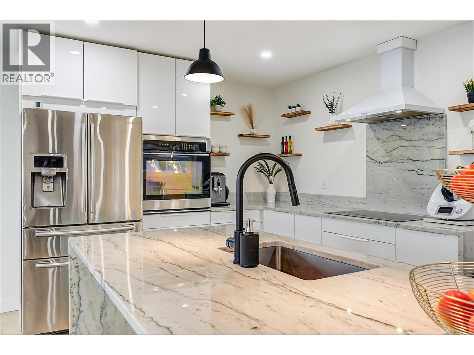 6178 Lipsett Avenue, Peachland, British Columbia  V0H 1X7 - Photo 30 - 10379574