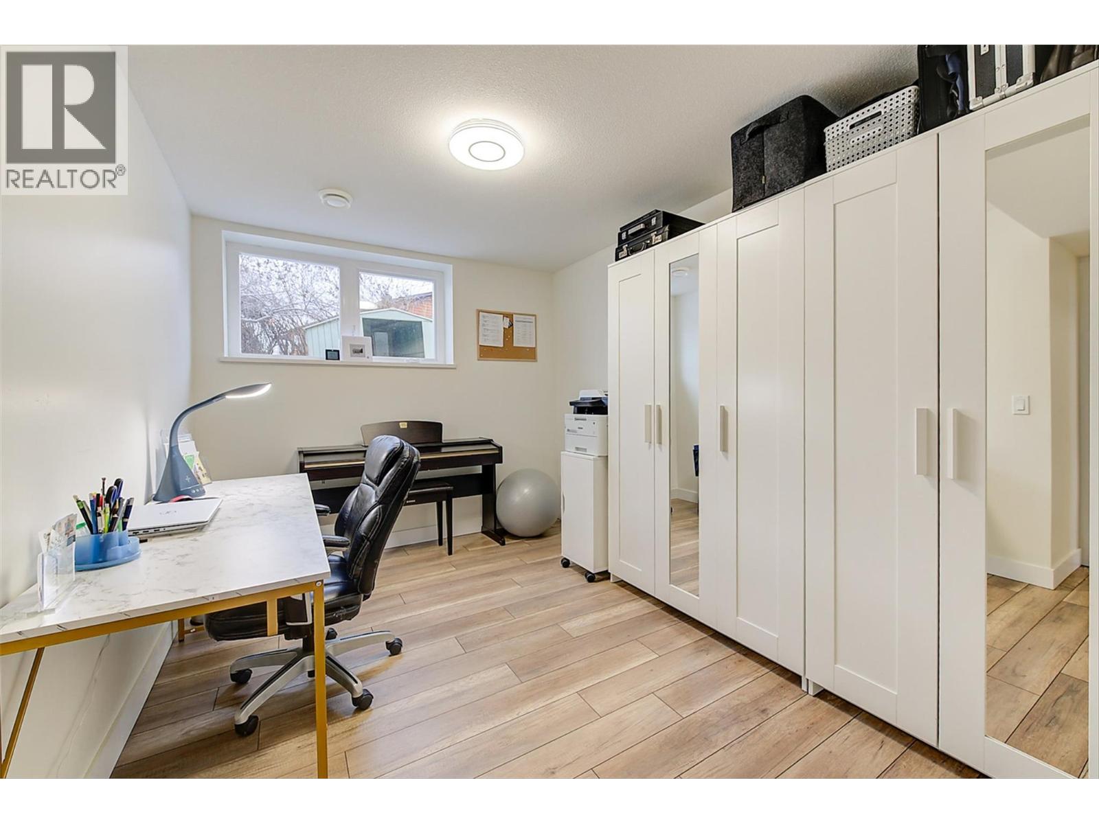 6178 Lipsett Avenue, Peachland, British Columbia  V0H 1X7 - Photo 55 - 10379574