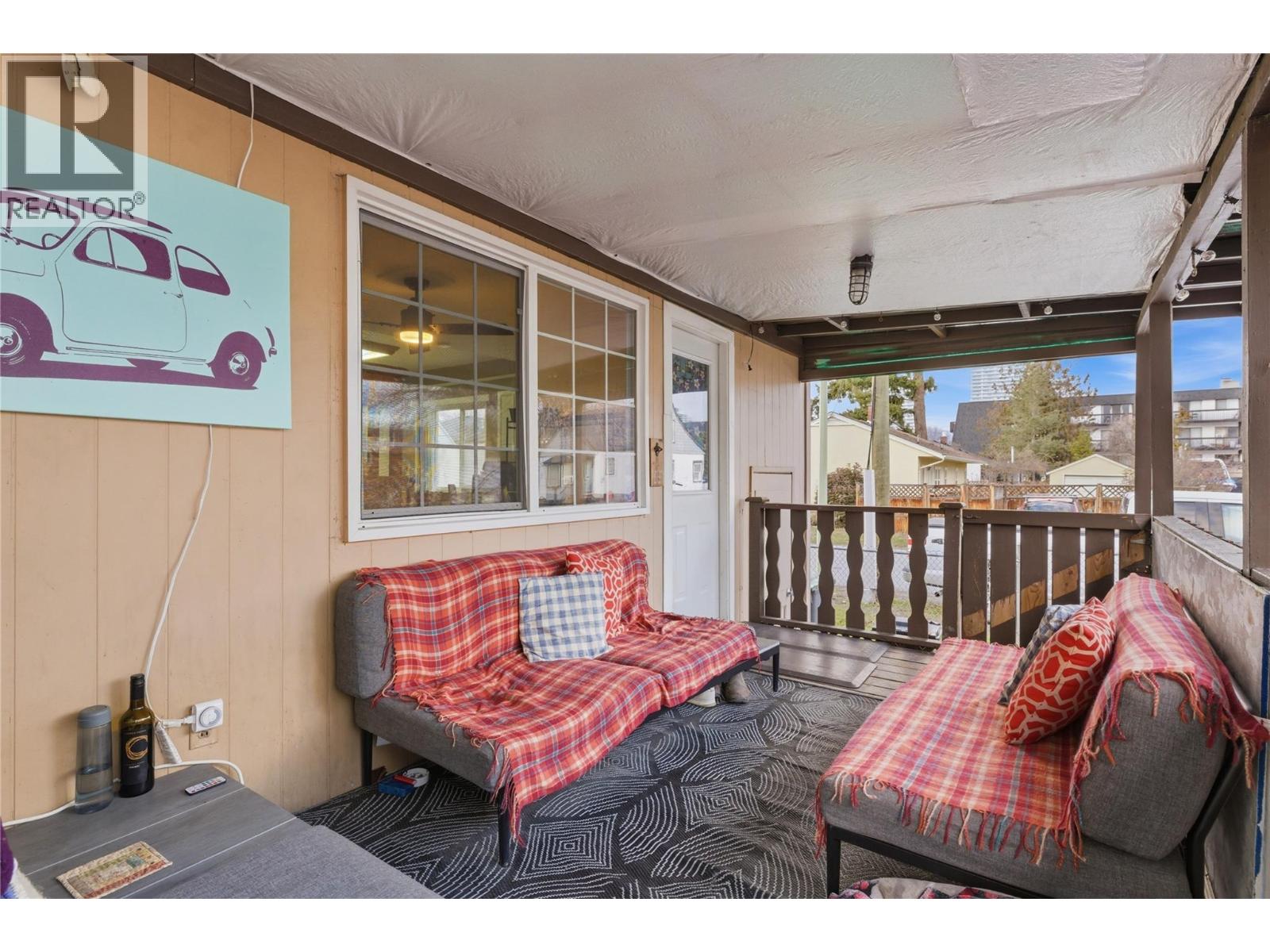 1941 Water Street, Kelowna, British Columbia  V1Y 1K8 - Photo 9 - 10379075